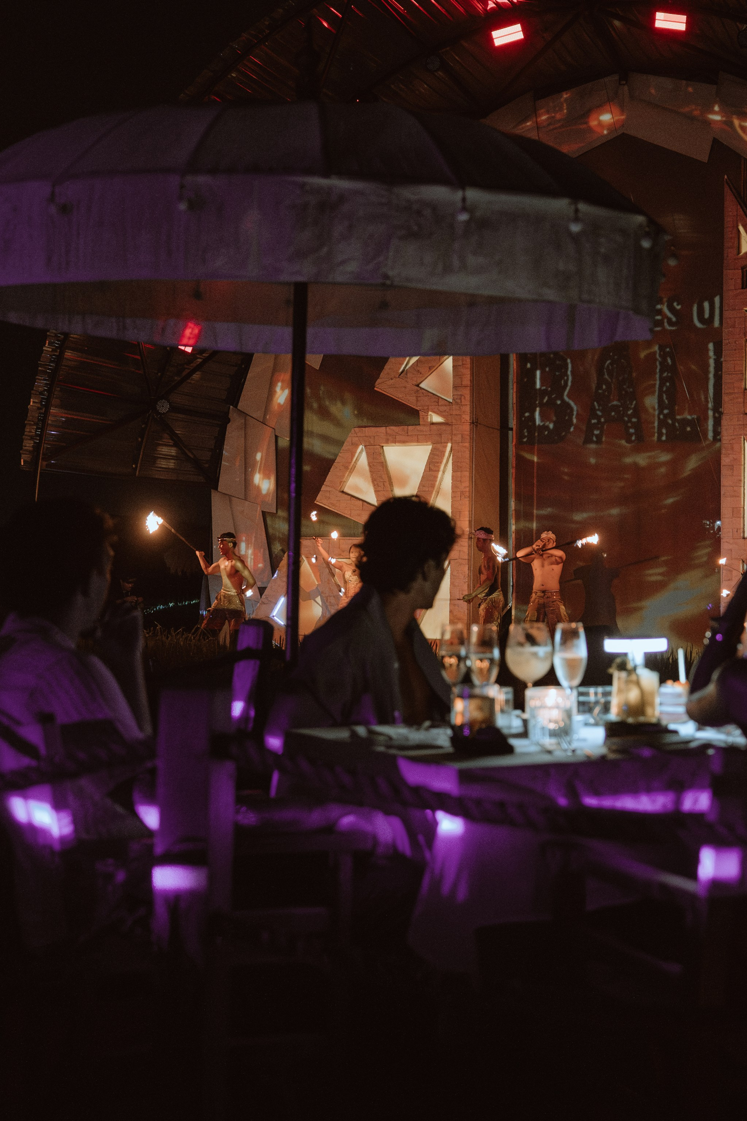 Fine dining by the rice field at Sardine after sunset, Bali. Коммьюнити фотограф, Москва, Сергей Зворыгин