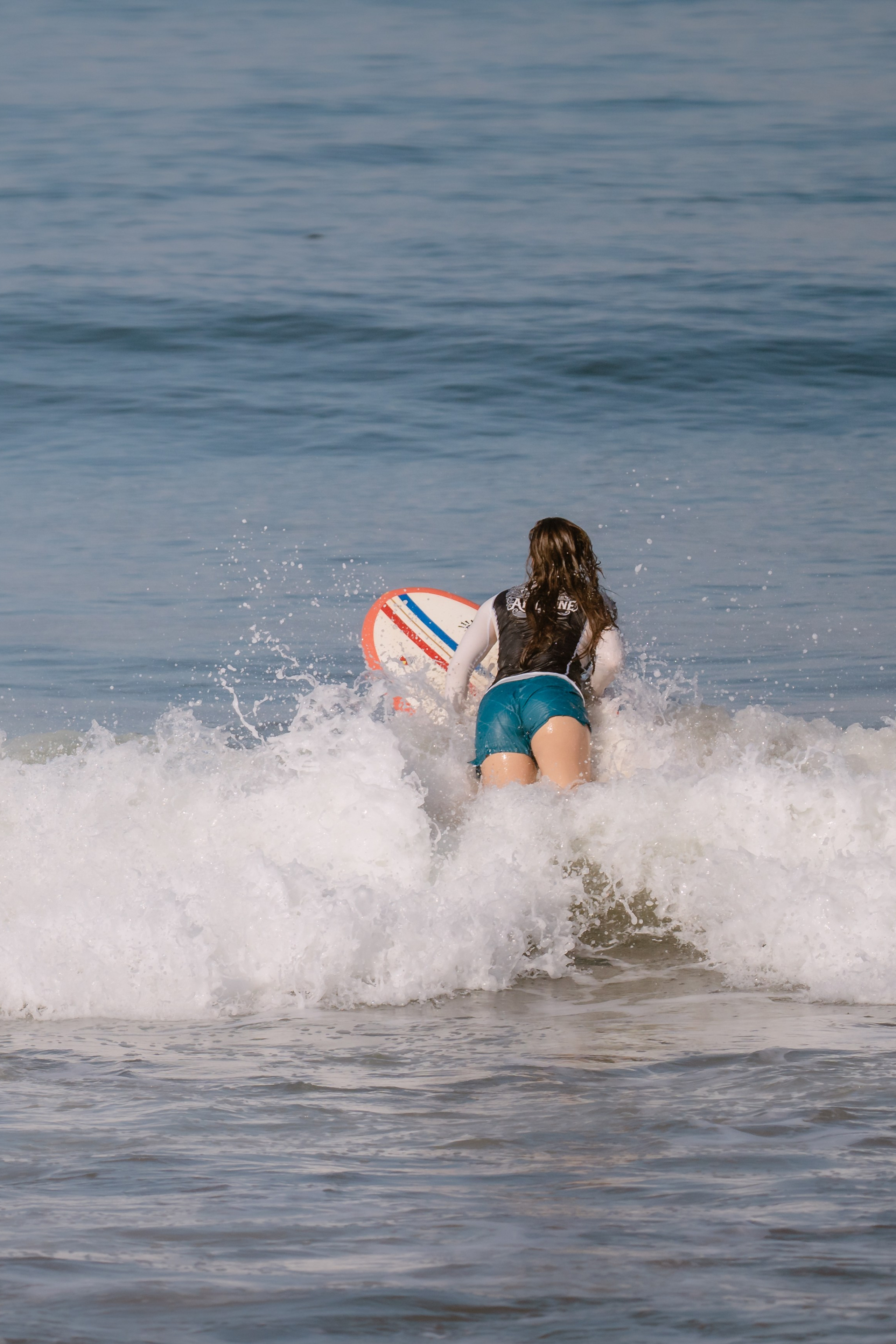 Al Leone athletes having fun surfing in the Pacific Ocean. Коммьюнити фотограф, Москва, Сергей Зворыгин