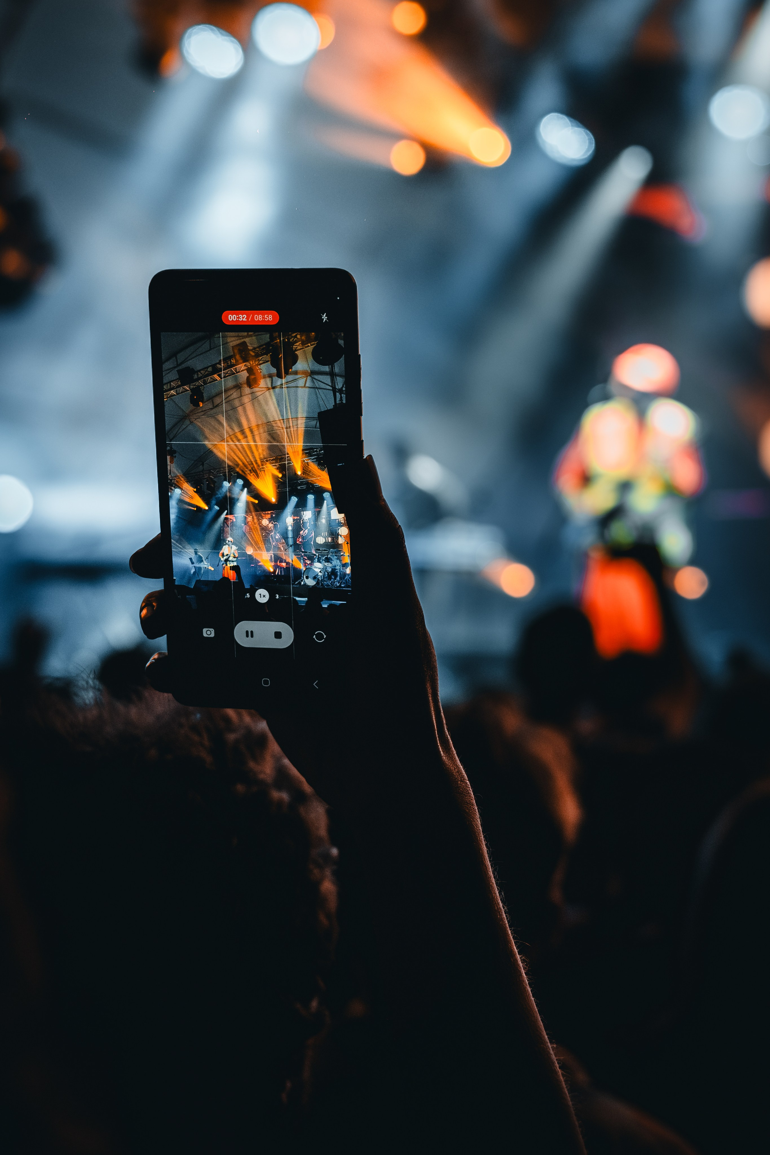 The Energy of a Live Concert & Incredible People. Коммьюнити фотограф, Москва, Сергей Зворыгин