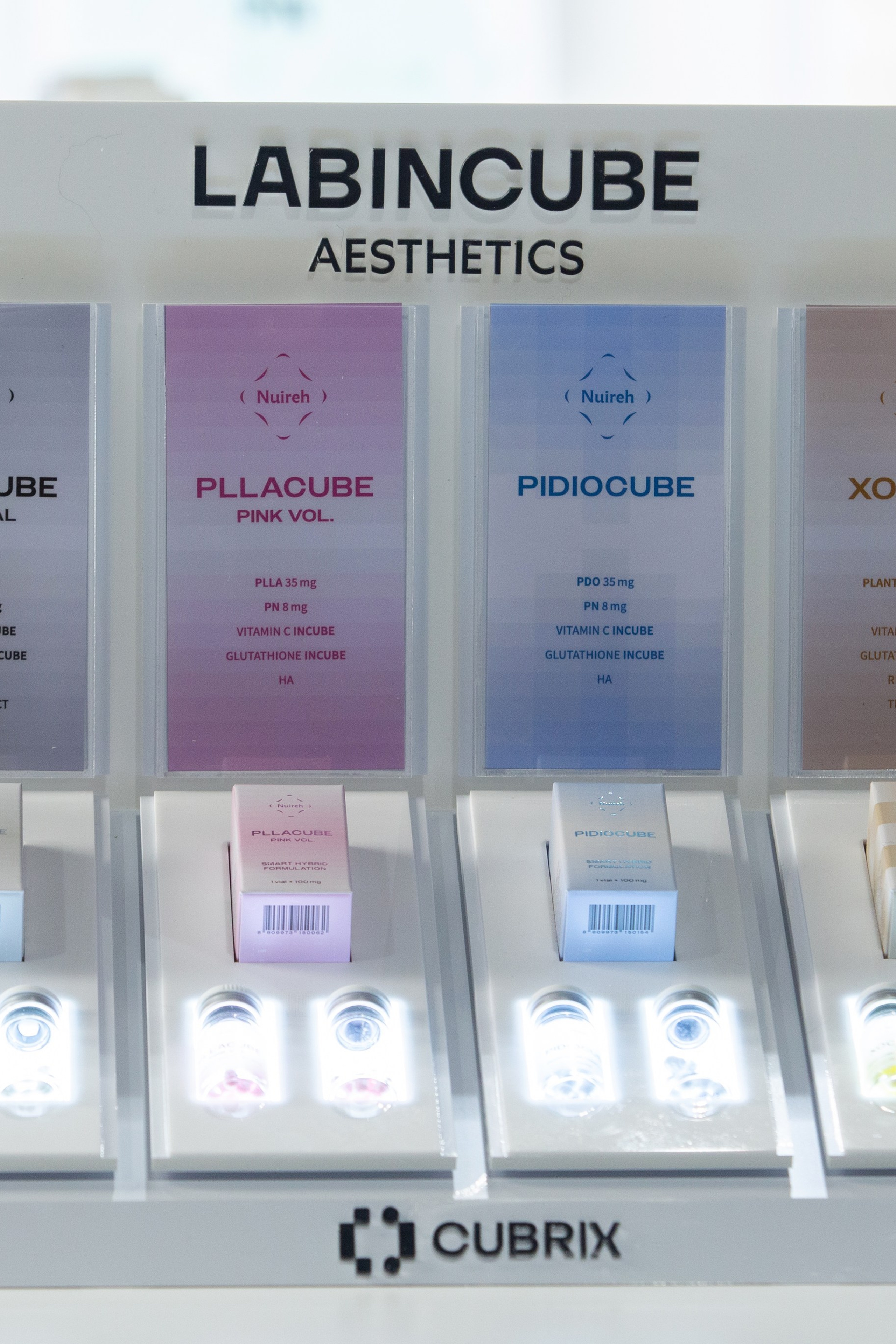 LABINCUBE AESTHETICS. Екатерина Матьё — профессиональный фотограф из города Осер Франция