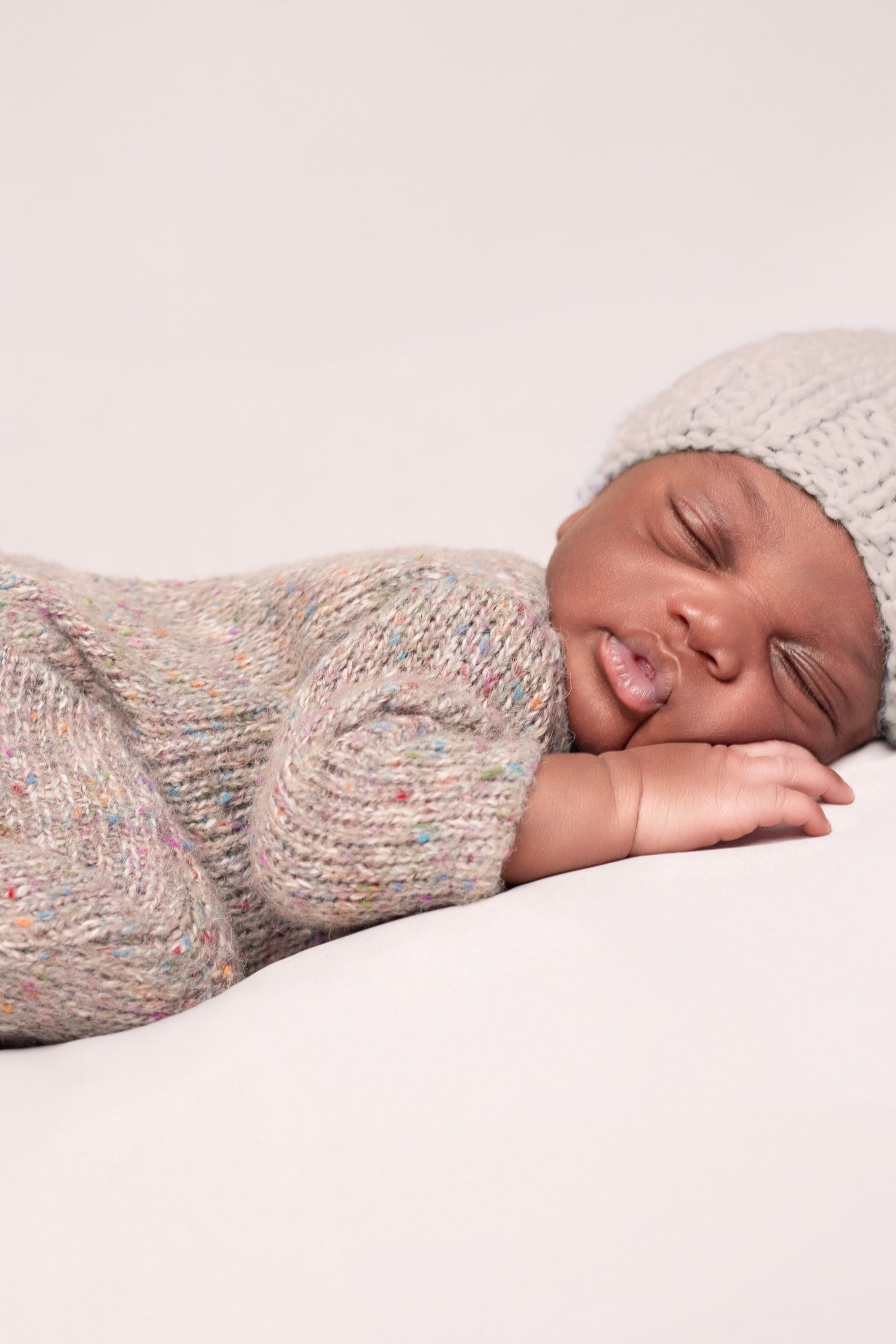 Bébé. Екатерина Матьё — профессиональный фотограф из города Осер Франция