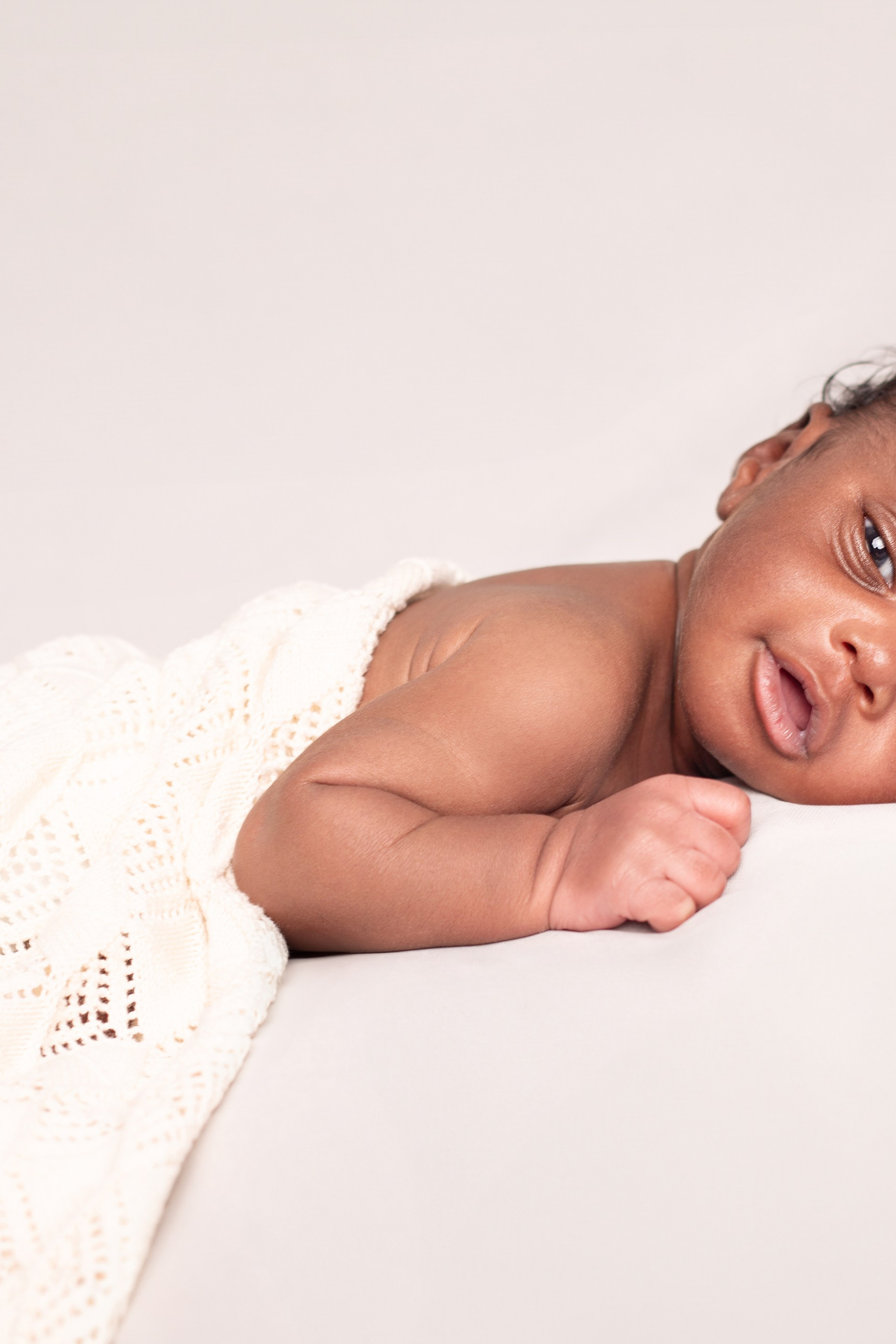 Bébé. Екатерина Матьё — профессиональный фотограф из города Осер Франция