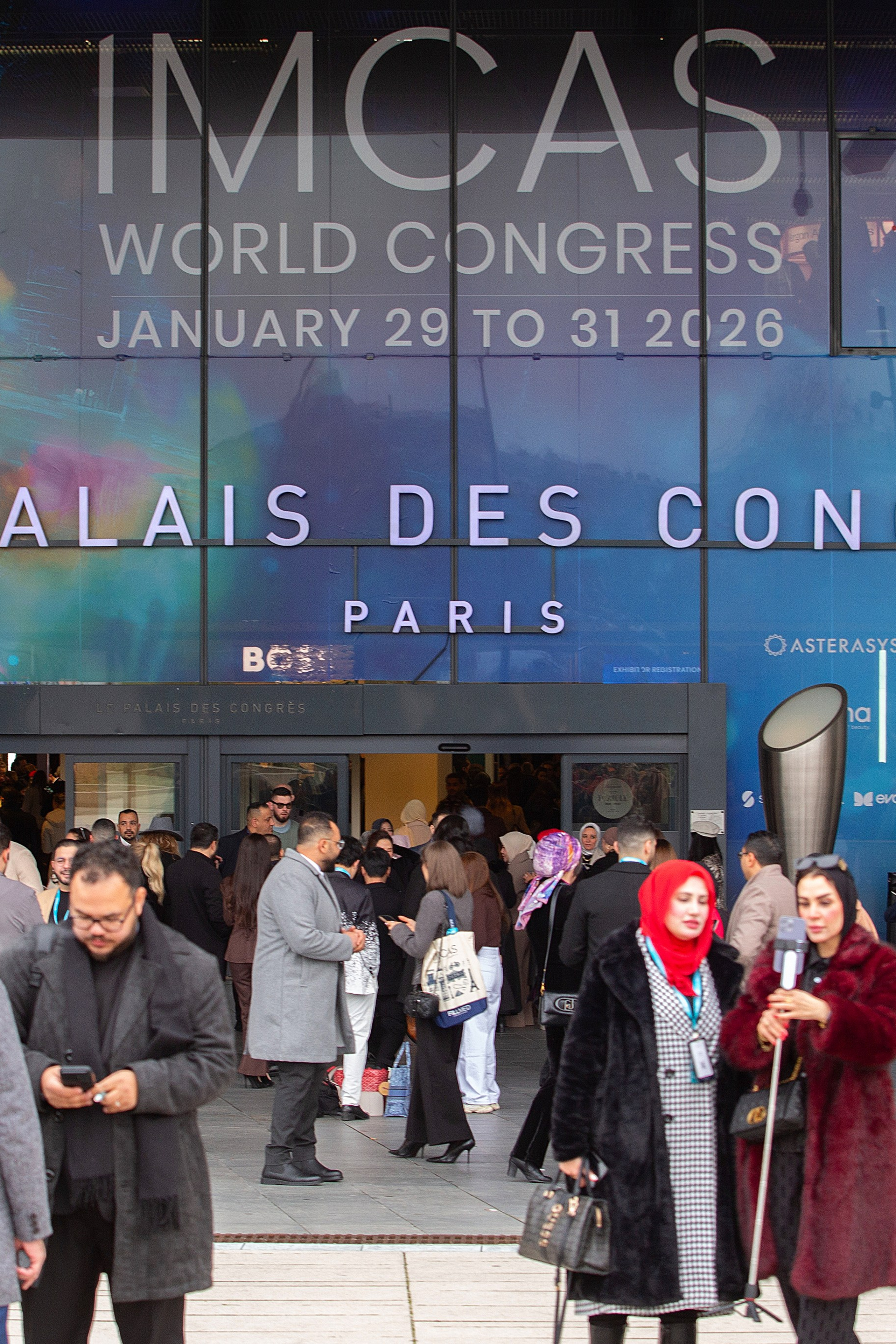 LABINCUBE AESTHETICS. Екатерина Матьё — профессиональный фотограф из города Осер Франция