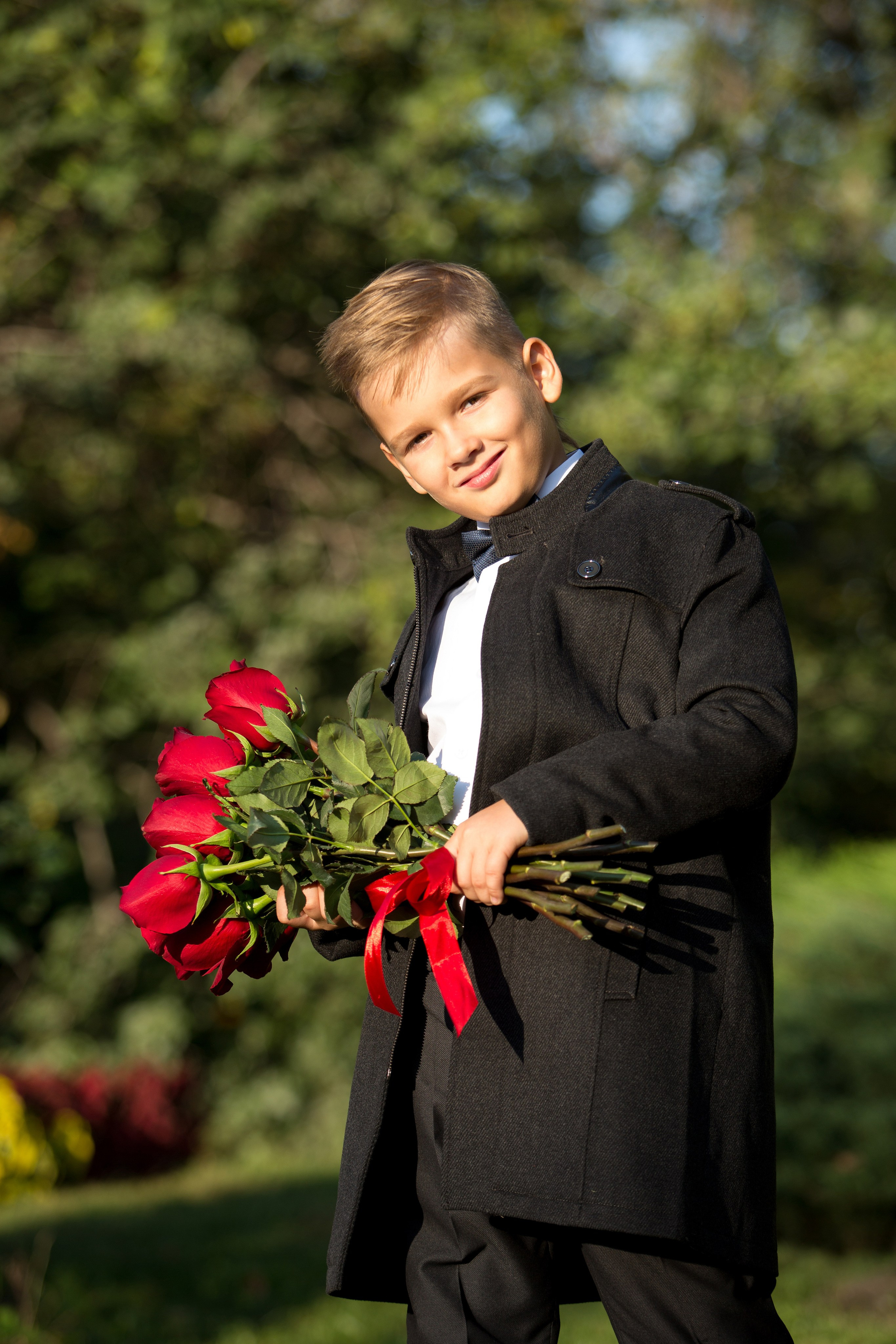 Le premier jour de vie scolaire. Le bonheur d’être la mère de ce garçon. Photographe professionnelle de la ville d’Auxerre - Ekaterina Mathieu