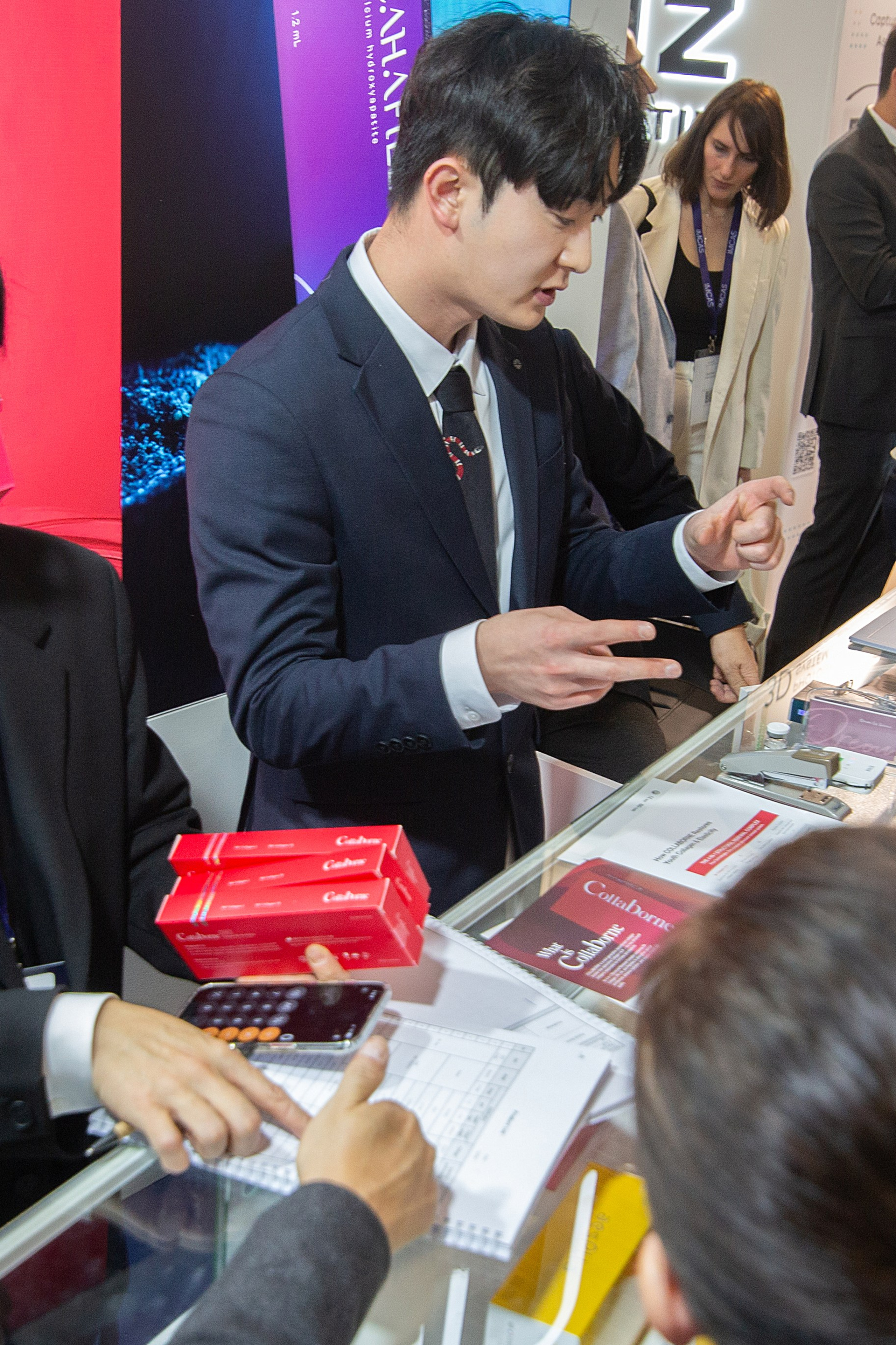 LABINCUBE AESTHETICS. Екатерина Матьё — профессиональный фотограф из города Осер Франция