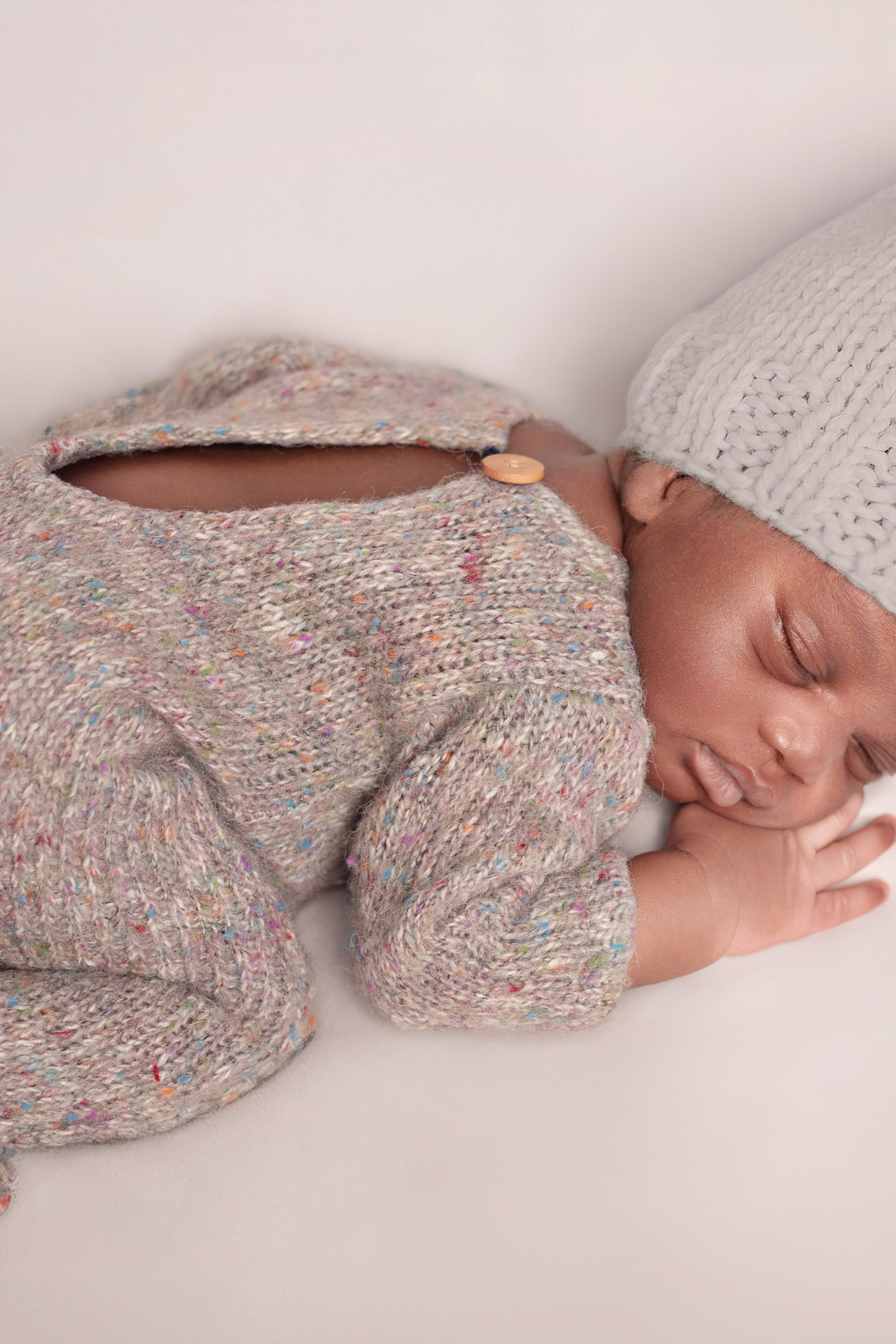 Bébé. Екатерина Матьё — профессиональный фотограф из города Осер Франция