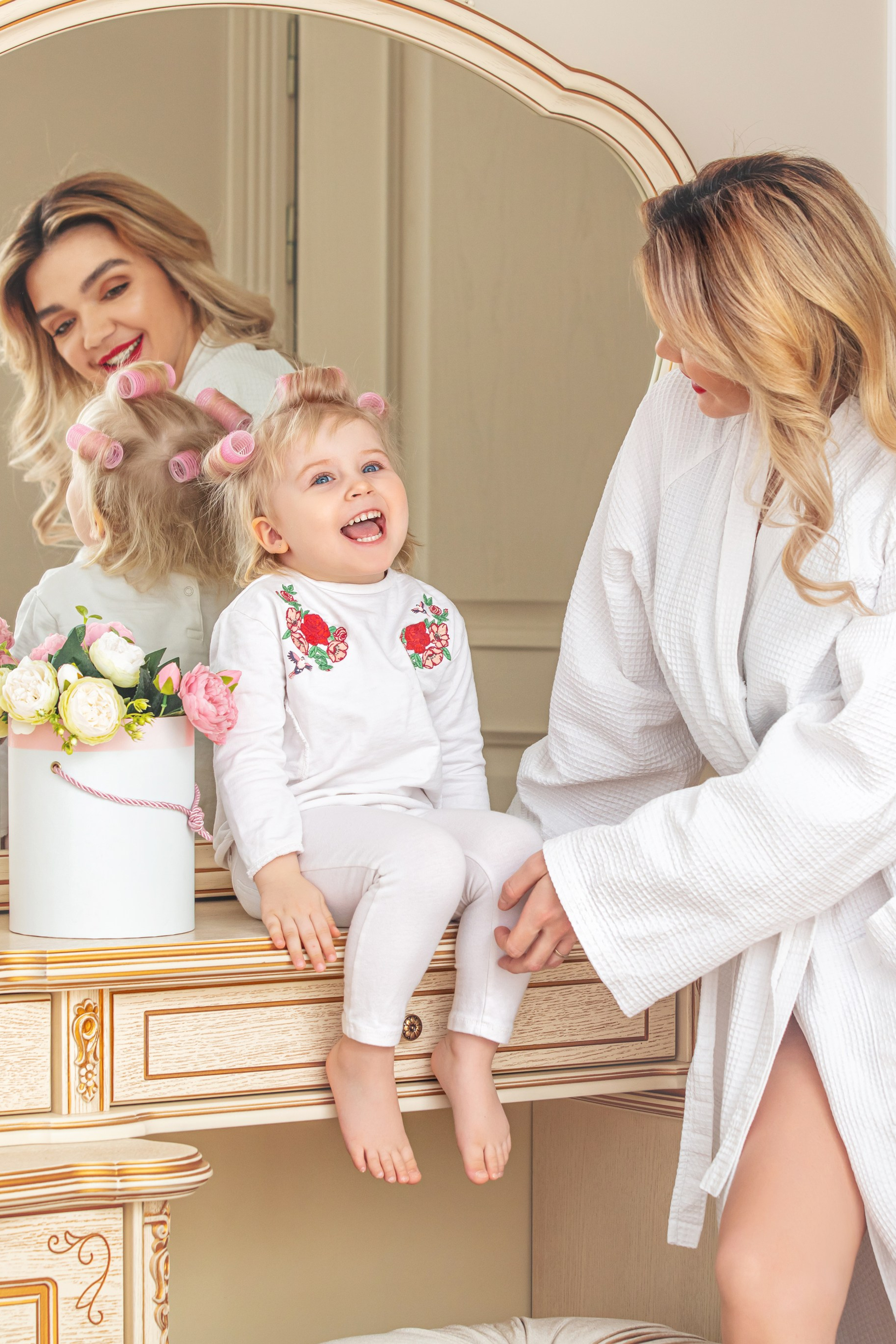 Filles-mères. Photographe professionnelle de la ville d’Auxerre - Ekaterina Mathieu