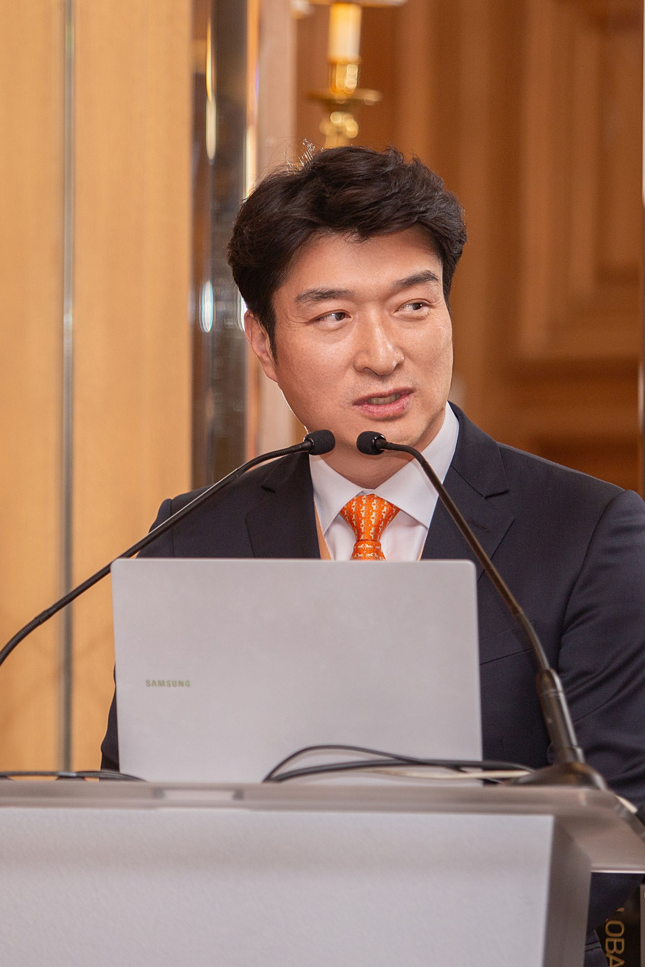 HIRONIC. Екатерина Матьё — профессиональный фотограф из города Осер Франция