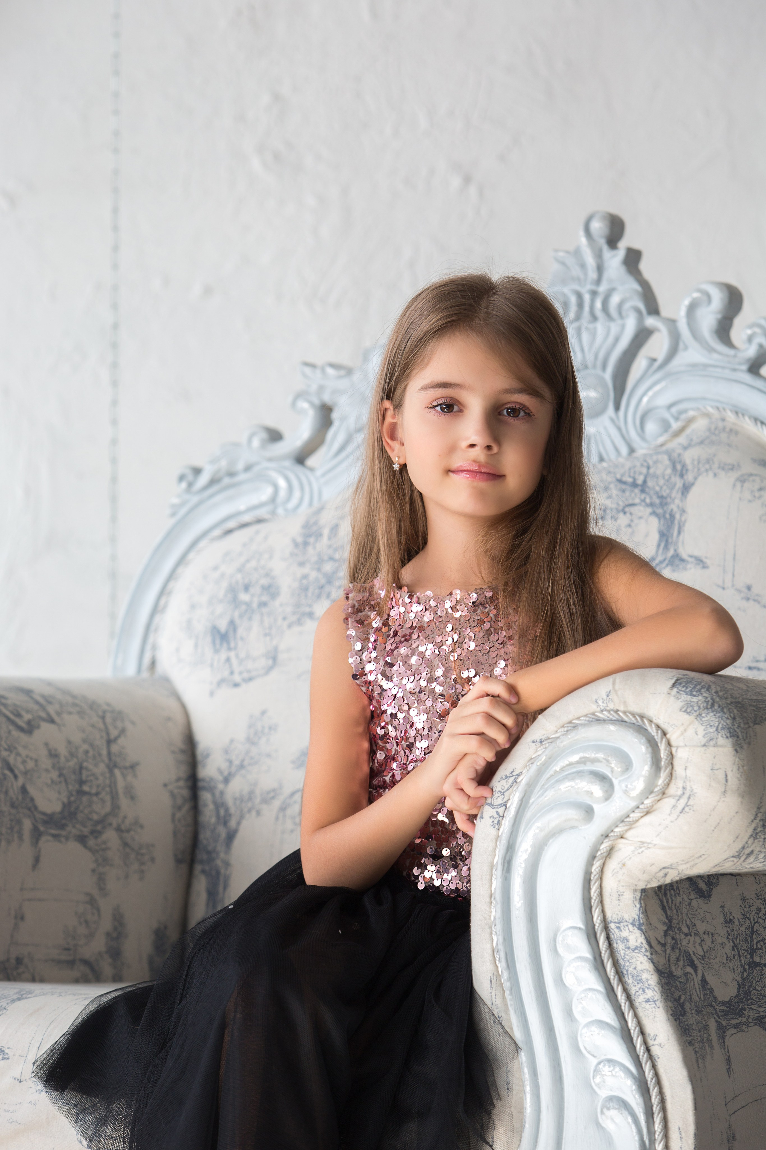 La douceur est tendre. Séance photo mère et fille. Photographe professionnelle de la ville d’Auxerre - Ekaterina Mathieu