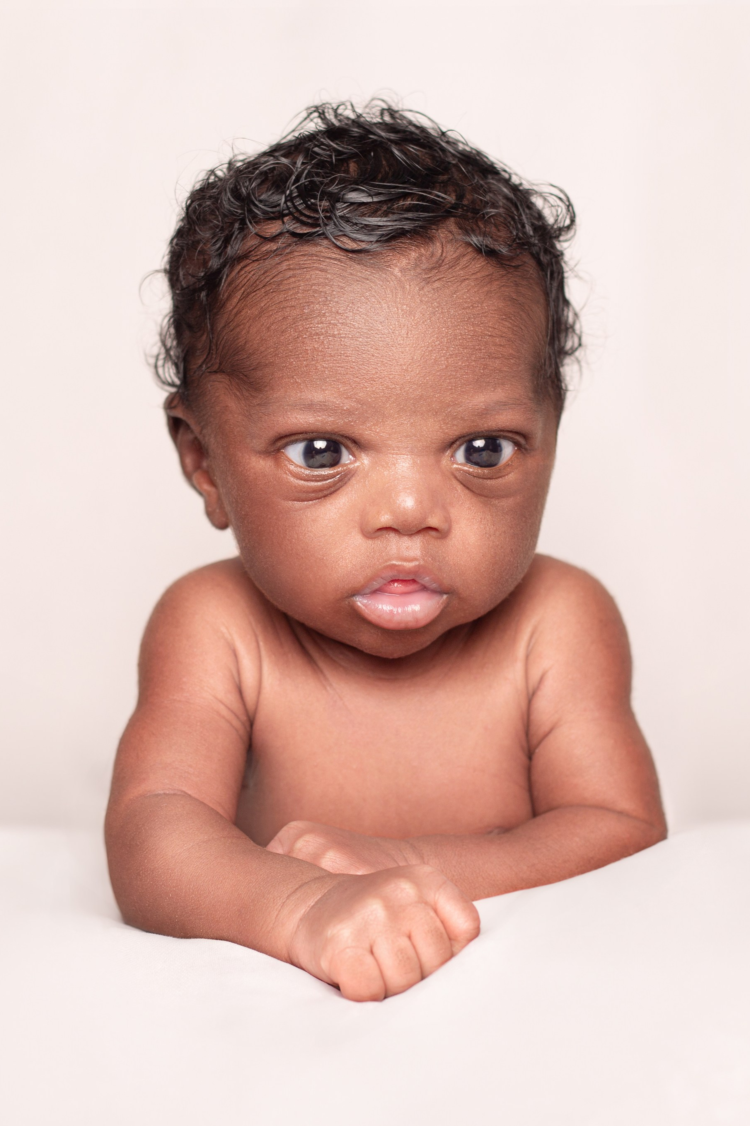 Bébé. Екатерина Матьё — профессиональный фотограф из города Осер Франция