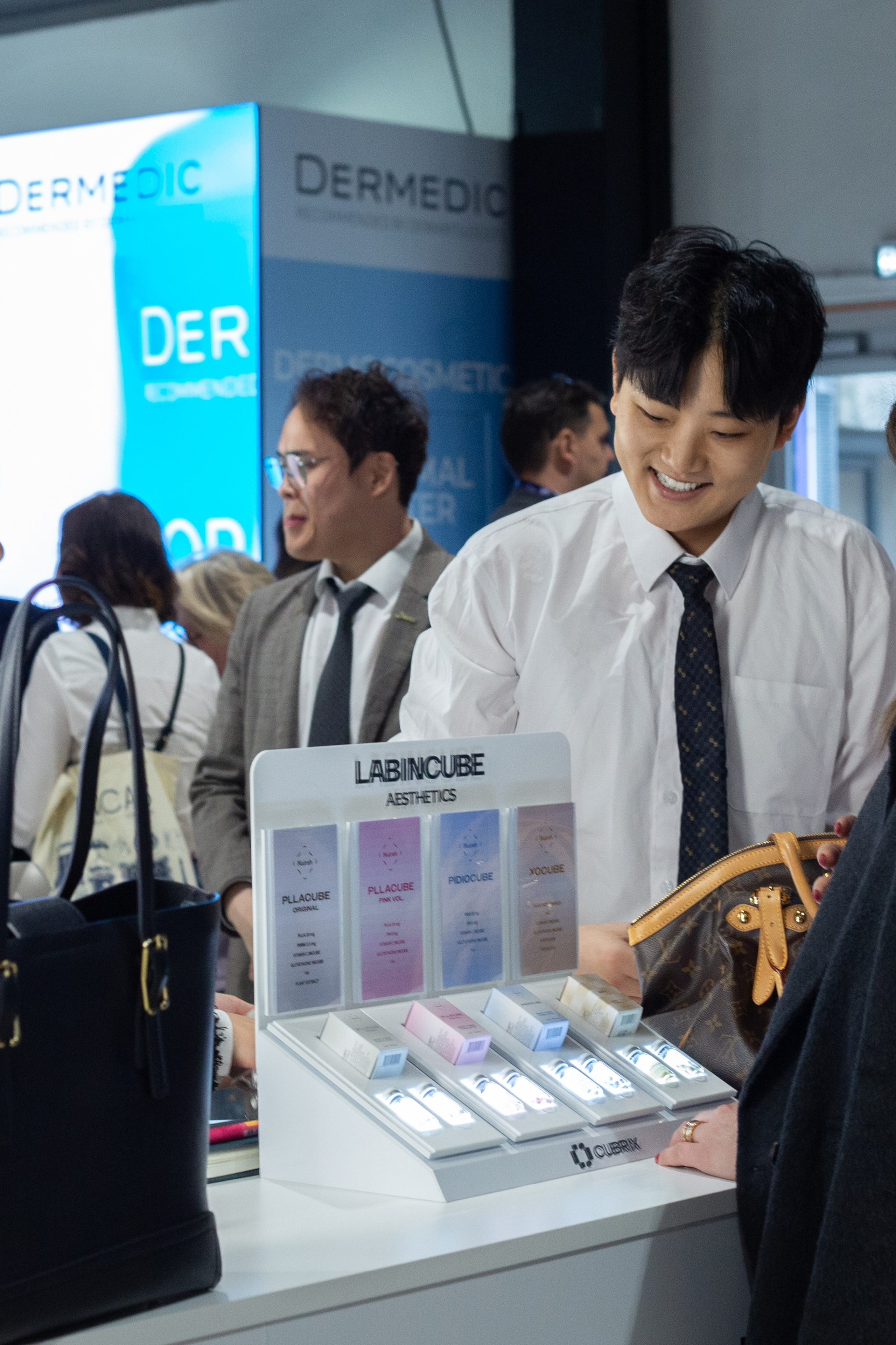 LABINCUBE AESTHETICS. Екатерина Матьё — профессиональный фотограф из города Осер Франция