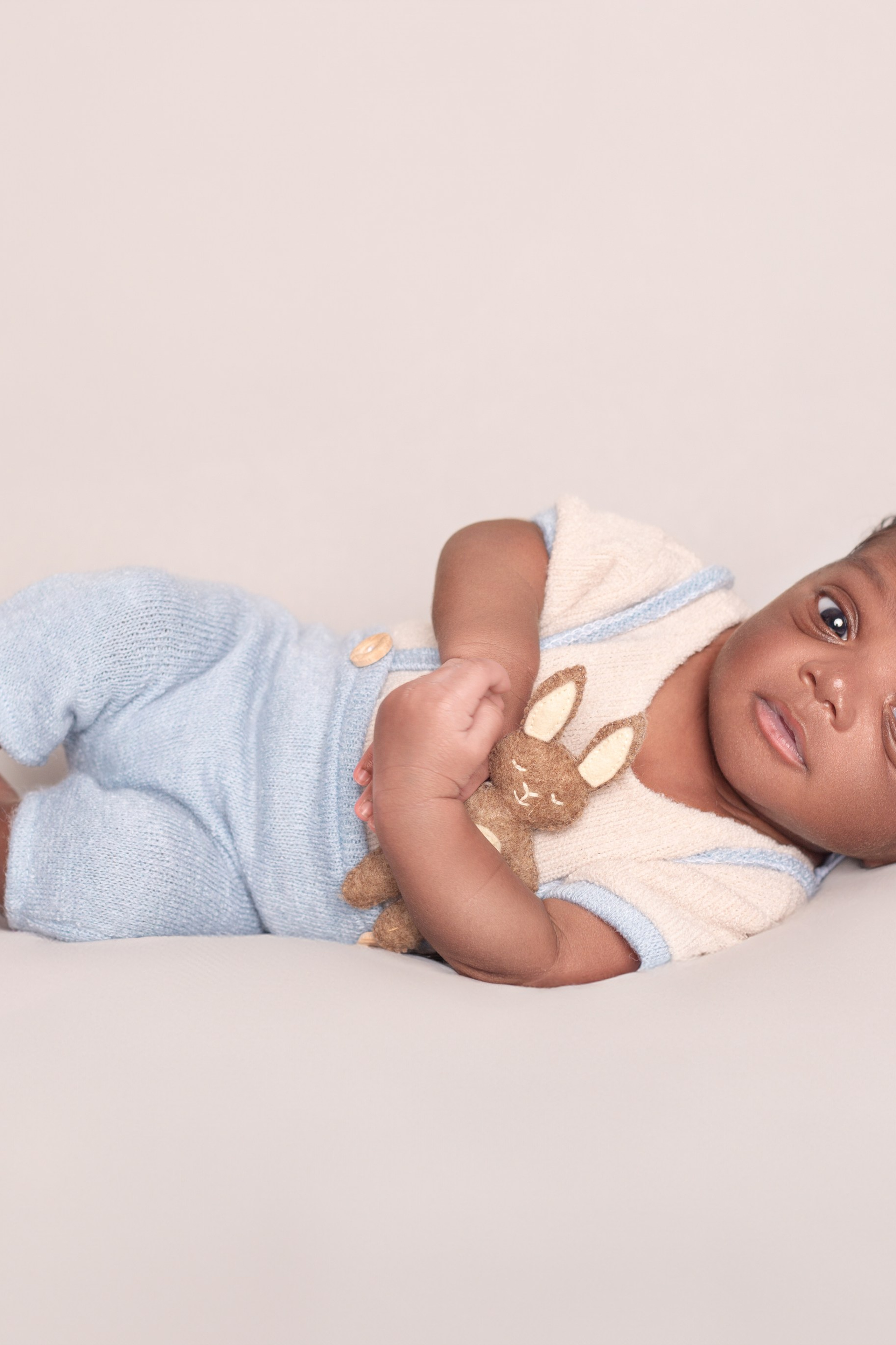 Bébé. Екатерина Матьё — профессиональный фотограф из города Осер Франция