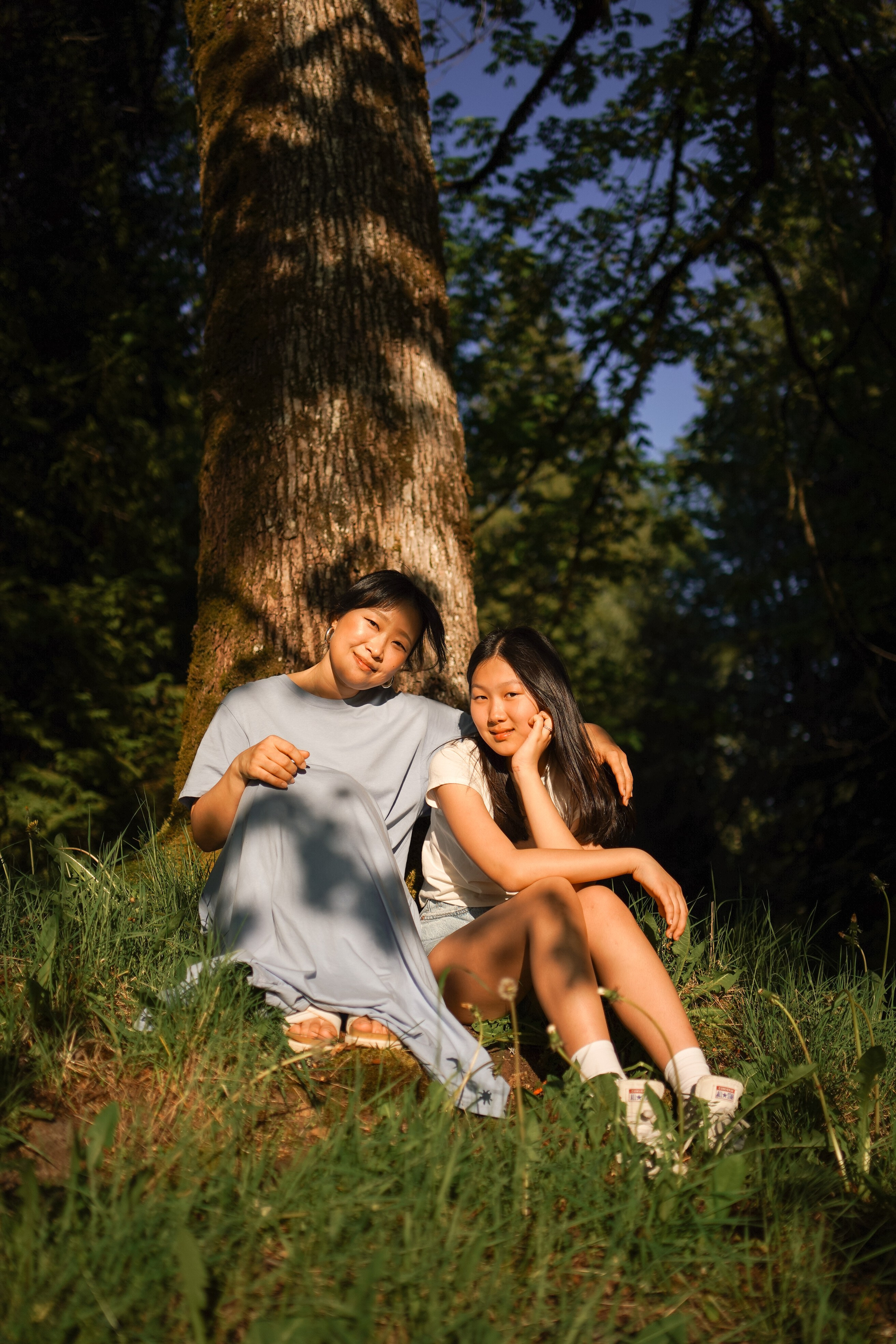 Young and her daugher