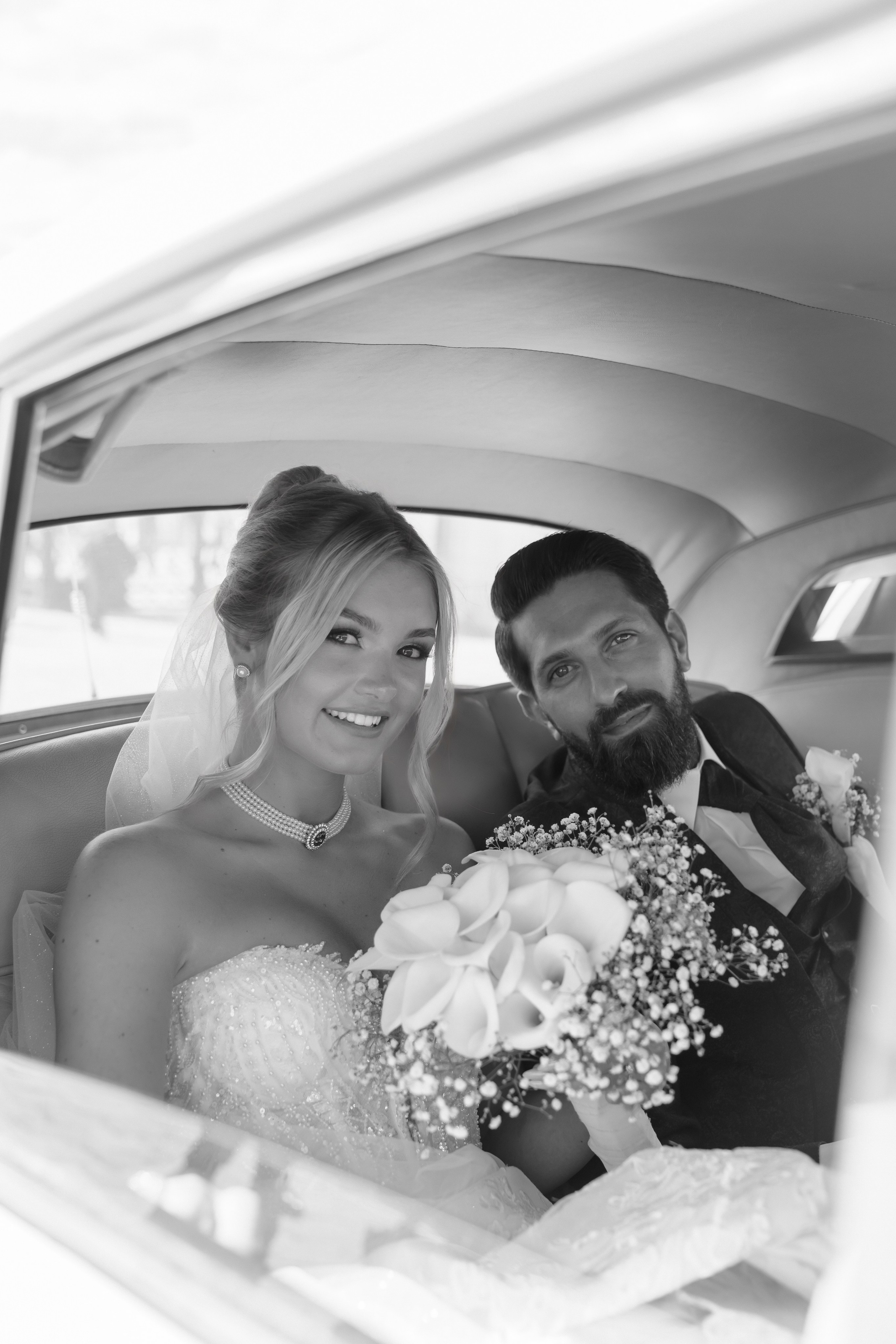 Heartfelt Testimonials for RAW Studio - Vienna's Premier Wedding Photo. Raw Studio: Capturing Elegant weddings accross Europe