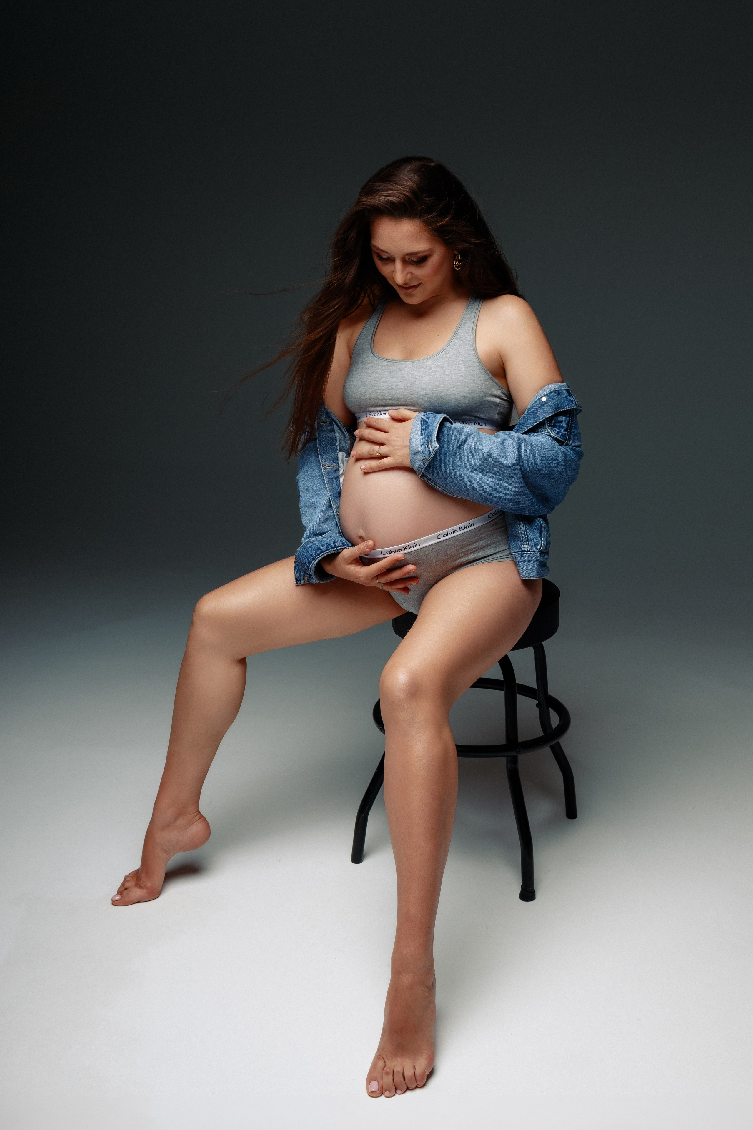 Pregnancy shooting