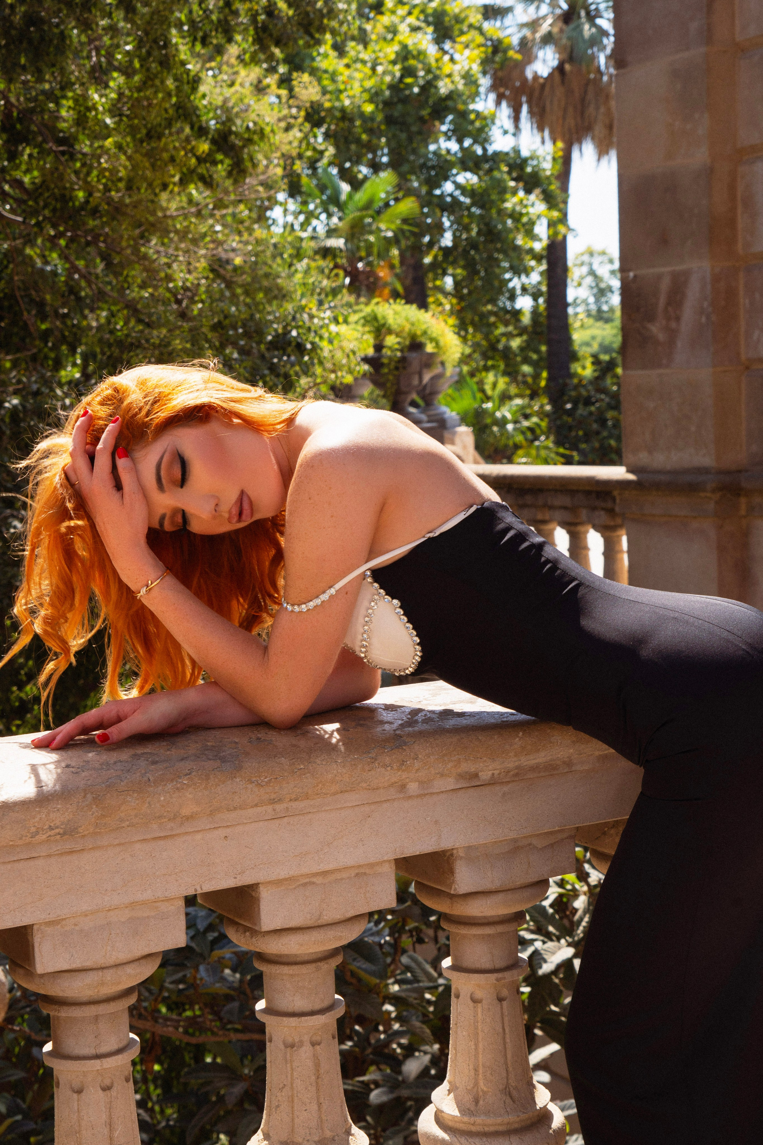 Elegance. Aesthetic Photographer VICTORIA DERIO