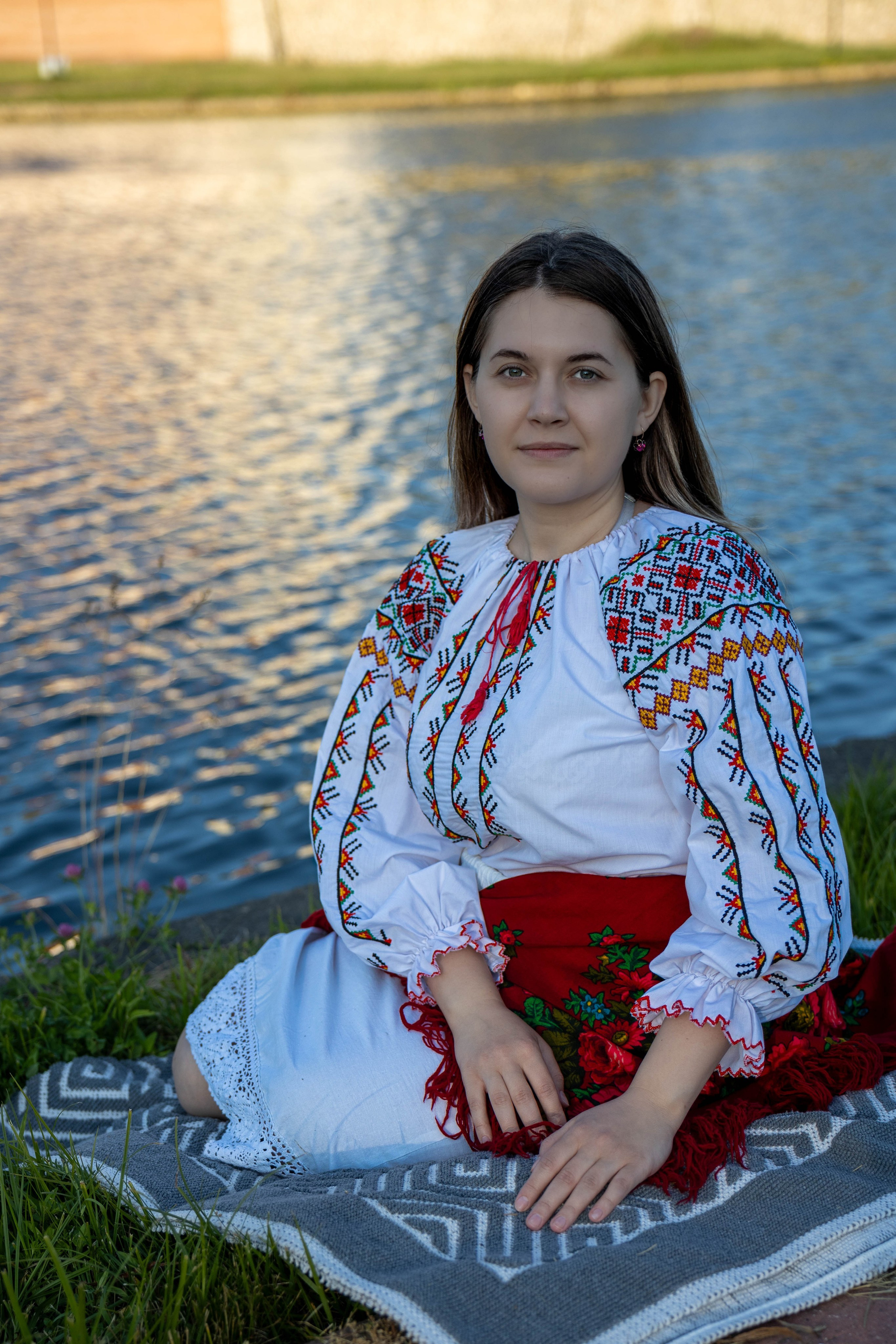 Alika Dia- Fotograf în Republica Moldova, Strășeni