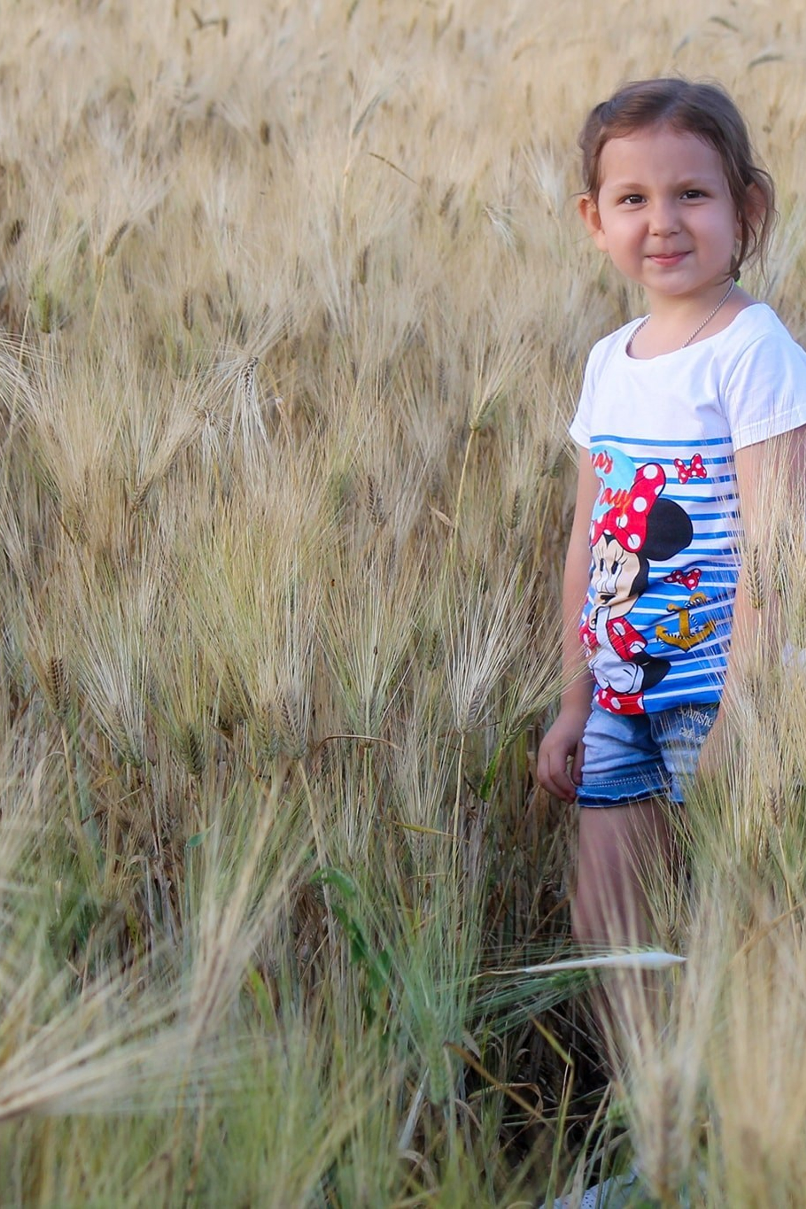 Alika Dia- Fotograf în Republica Moldova, Strășeni