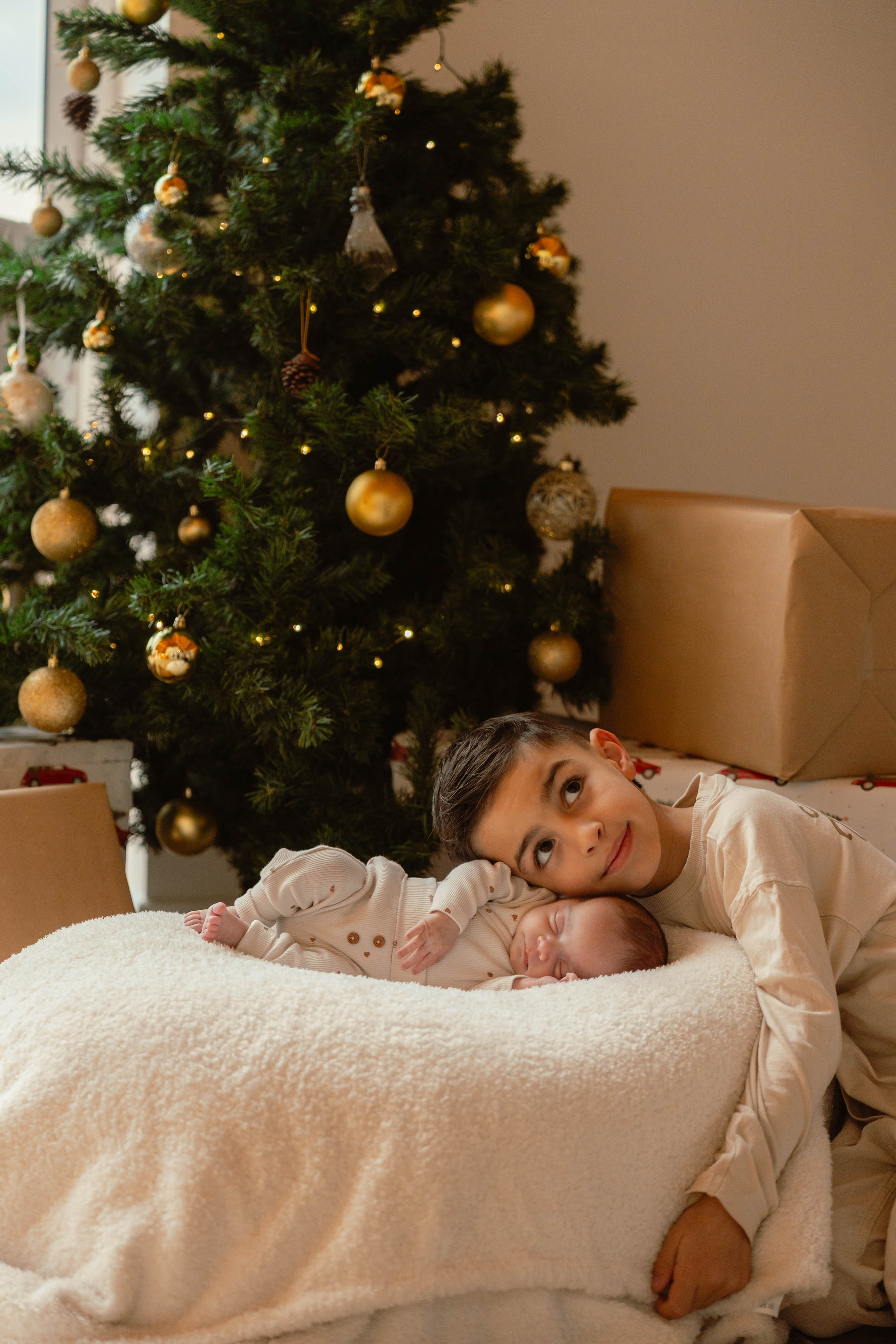 Salomé, Ludovic, Lou, Noah & Ava