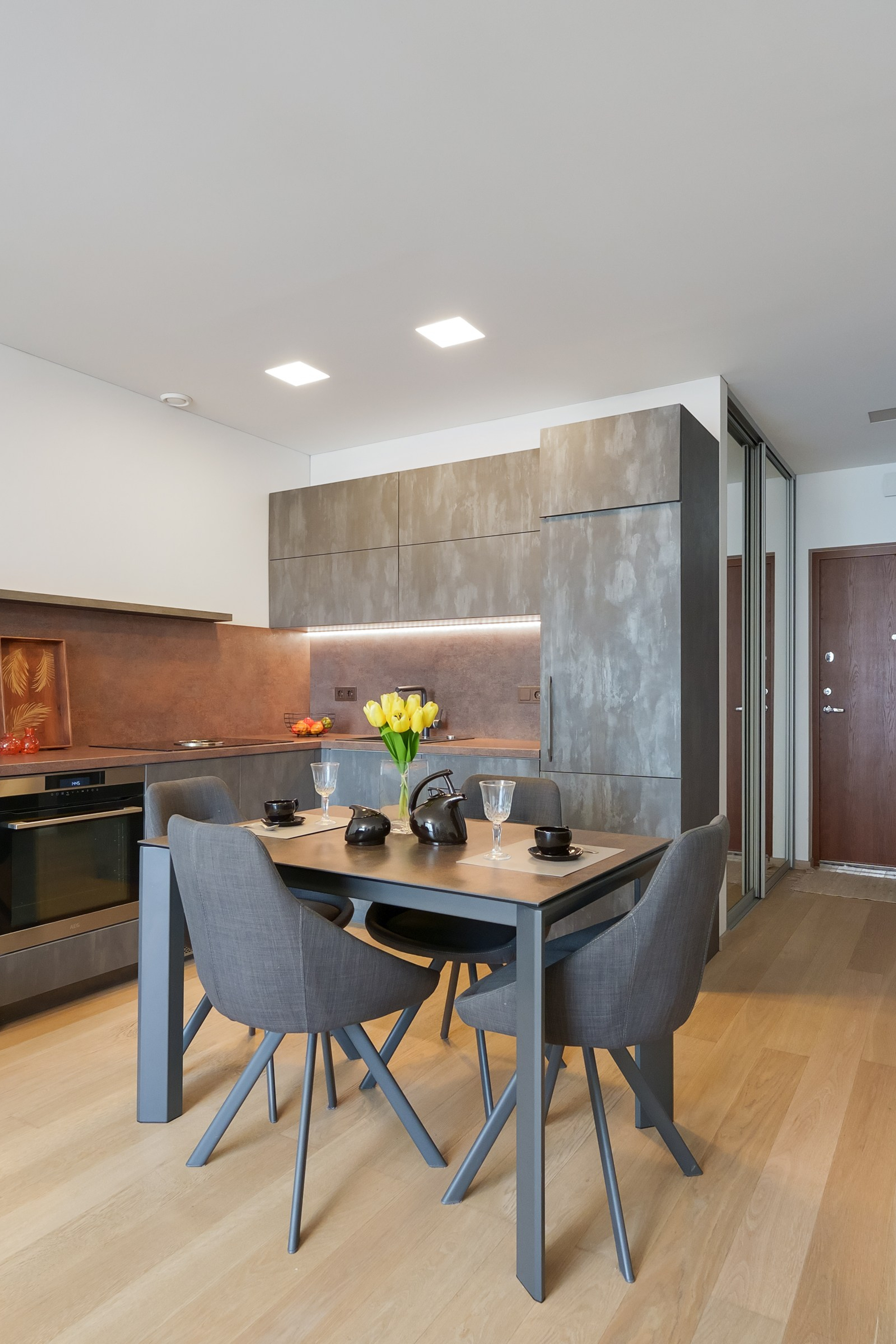 Apkasu g. 21. Elina Sapiega fotografė Vilniuje