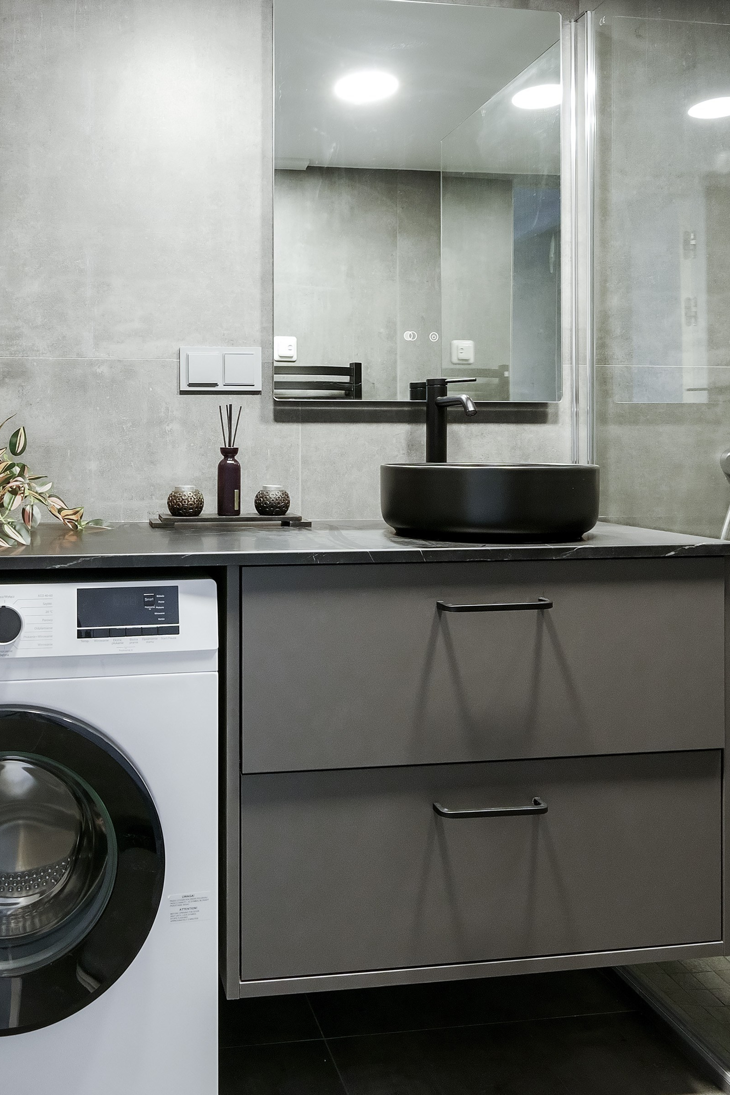 Apkasu g. 21. Elina Sapiega fotografė Vilniuje