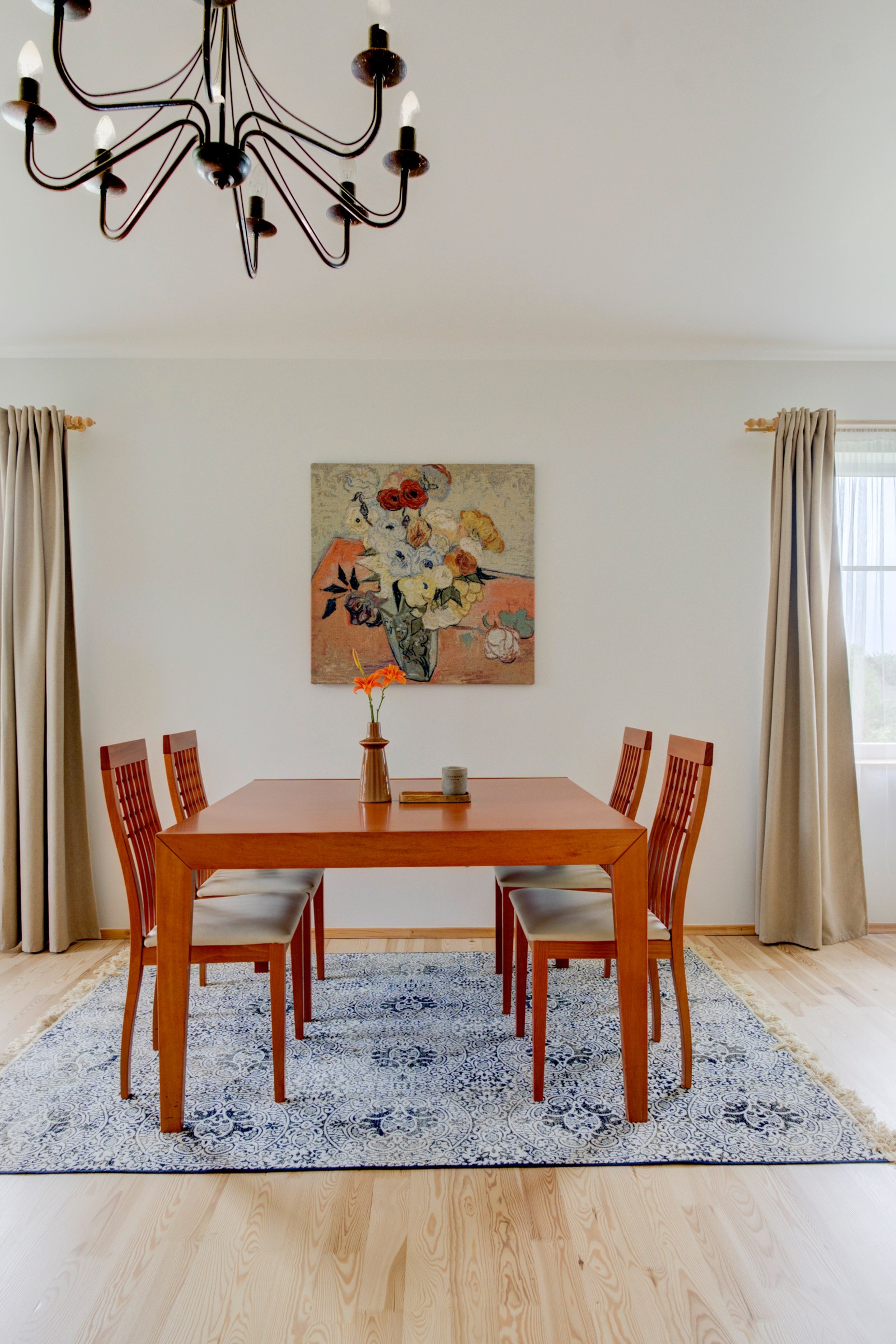 Apkasu g. 21. Elina Sapiega fotografė Vilniuje