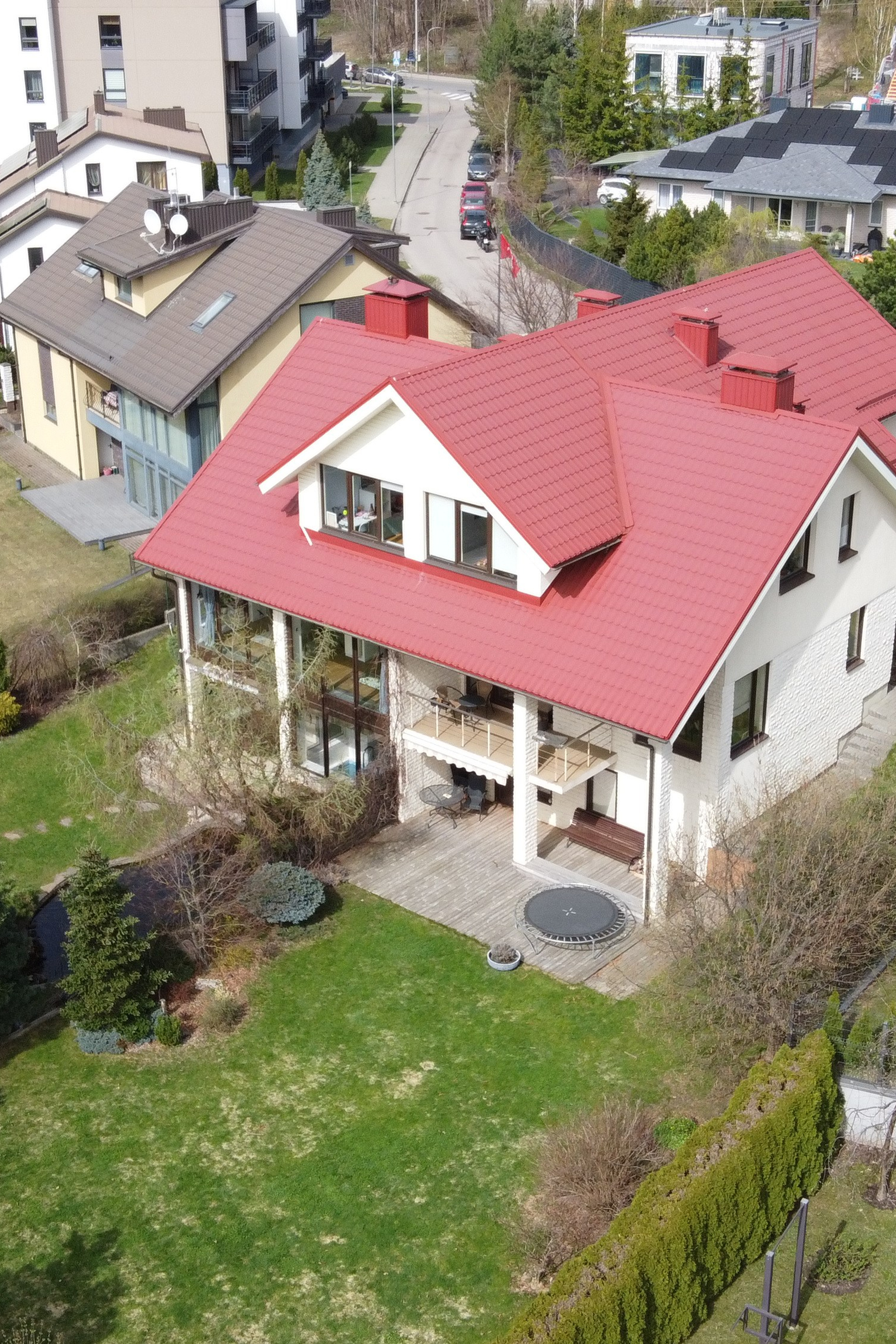 N.Lentvaris. Elina Sapiega fotografė Vilniuje