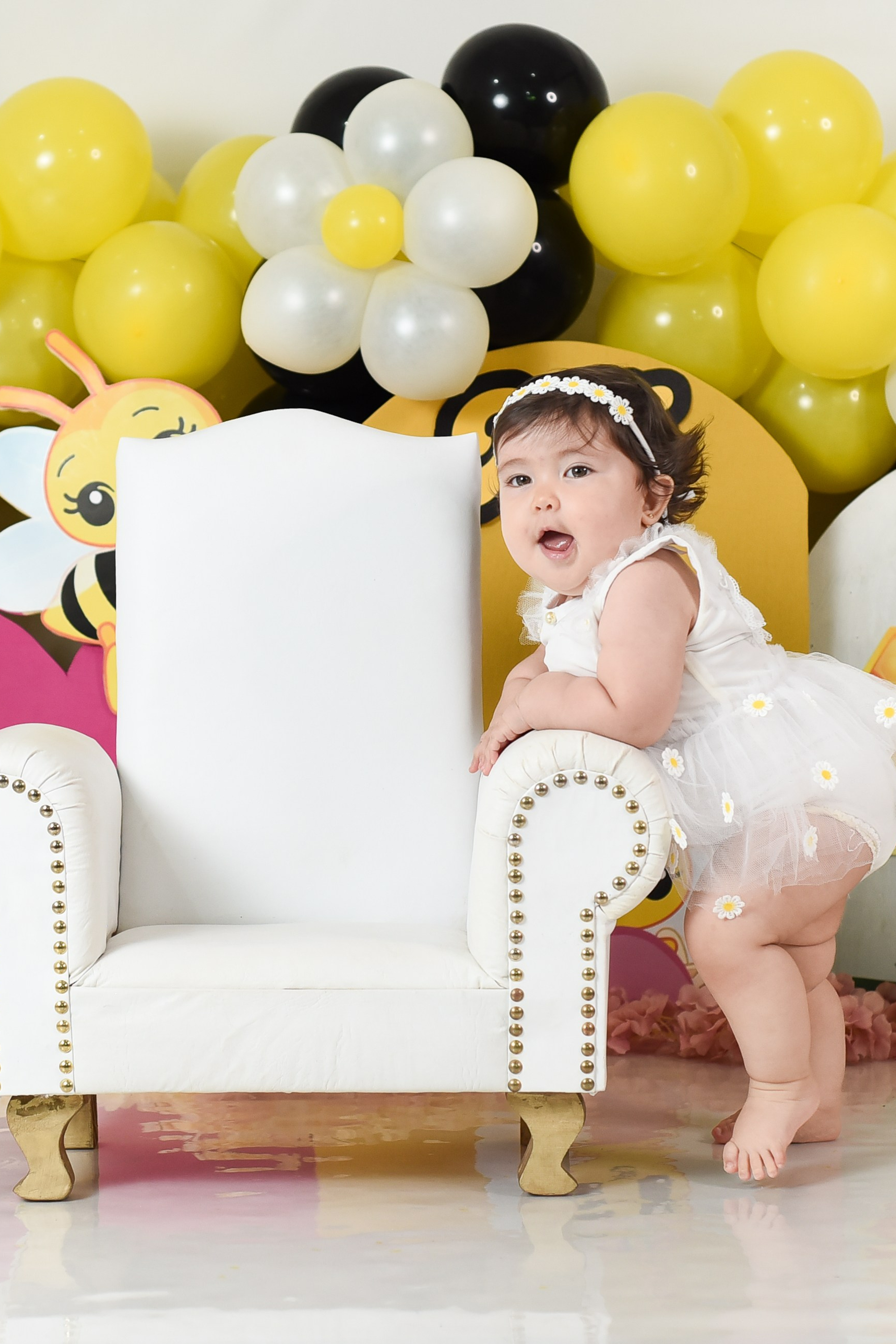 Sesión 1er añito de Juli. Temática: Abejita de Plim Plim +  Mini Sesión Navideña