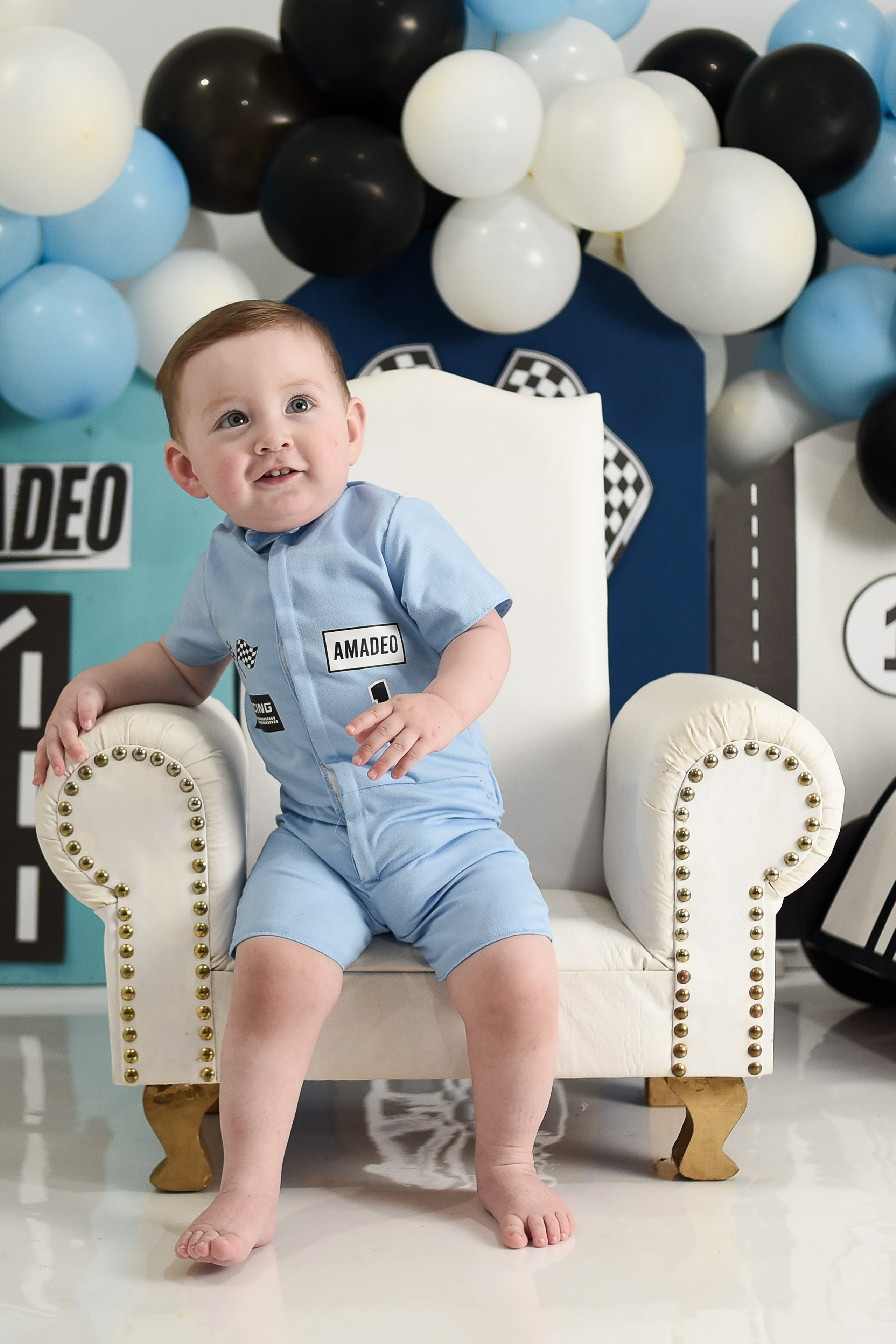 Amadeo. Temática: Autos de Carreas