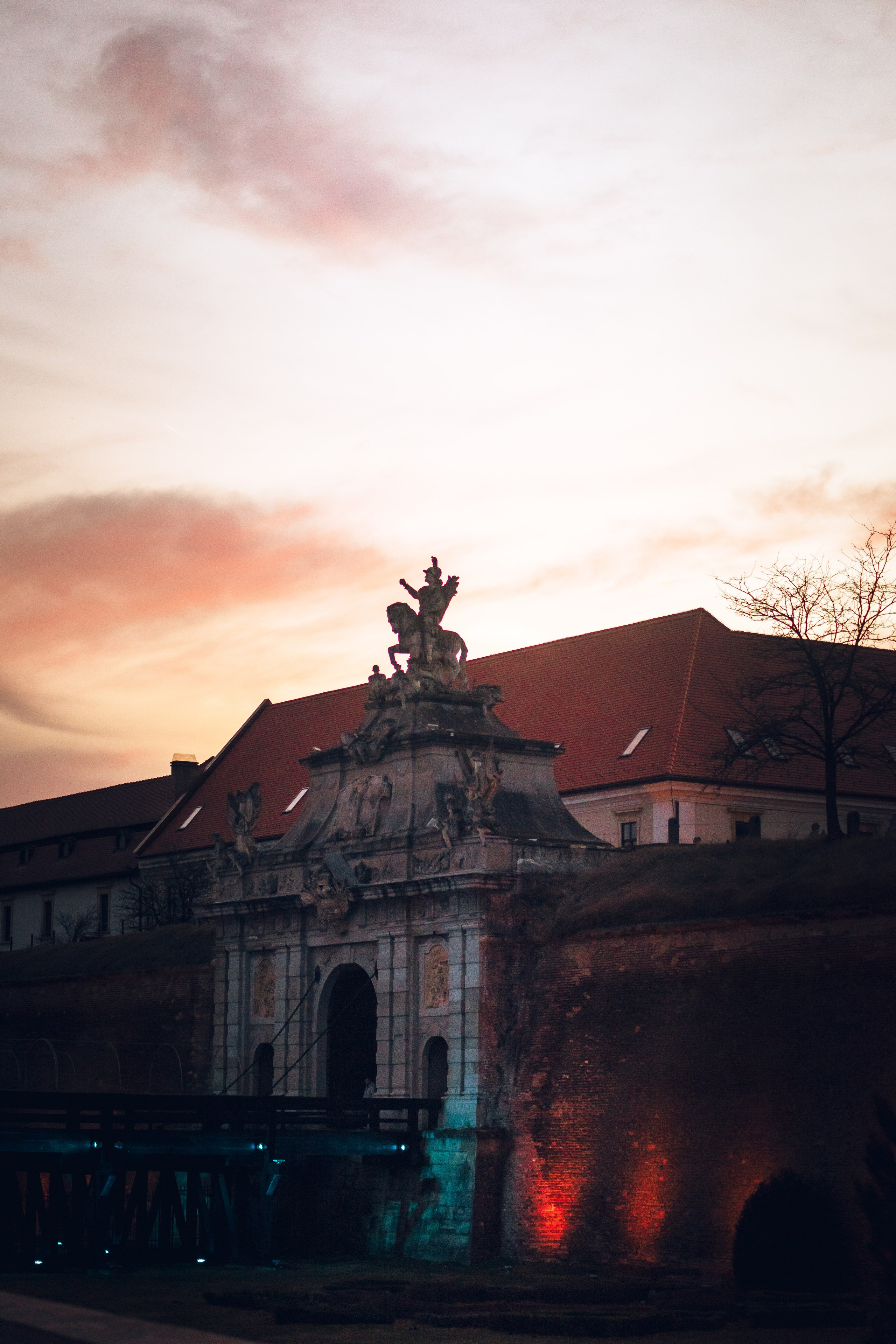 Călătorind prin Lentila mea. Fotografie & Videografie Nunta