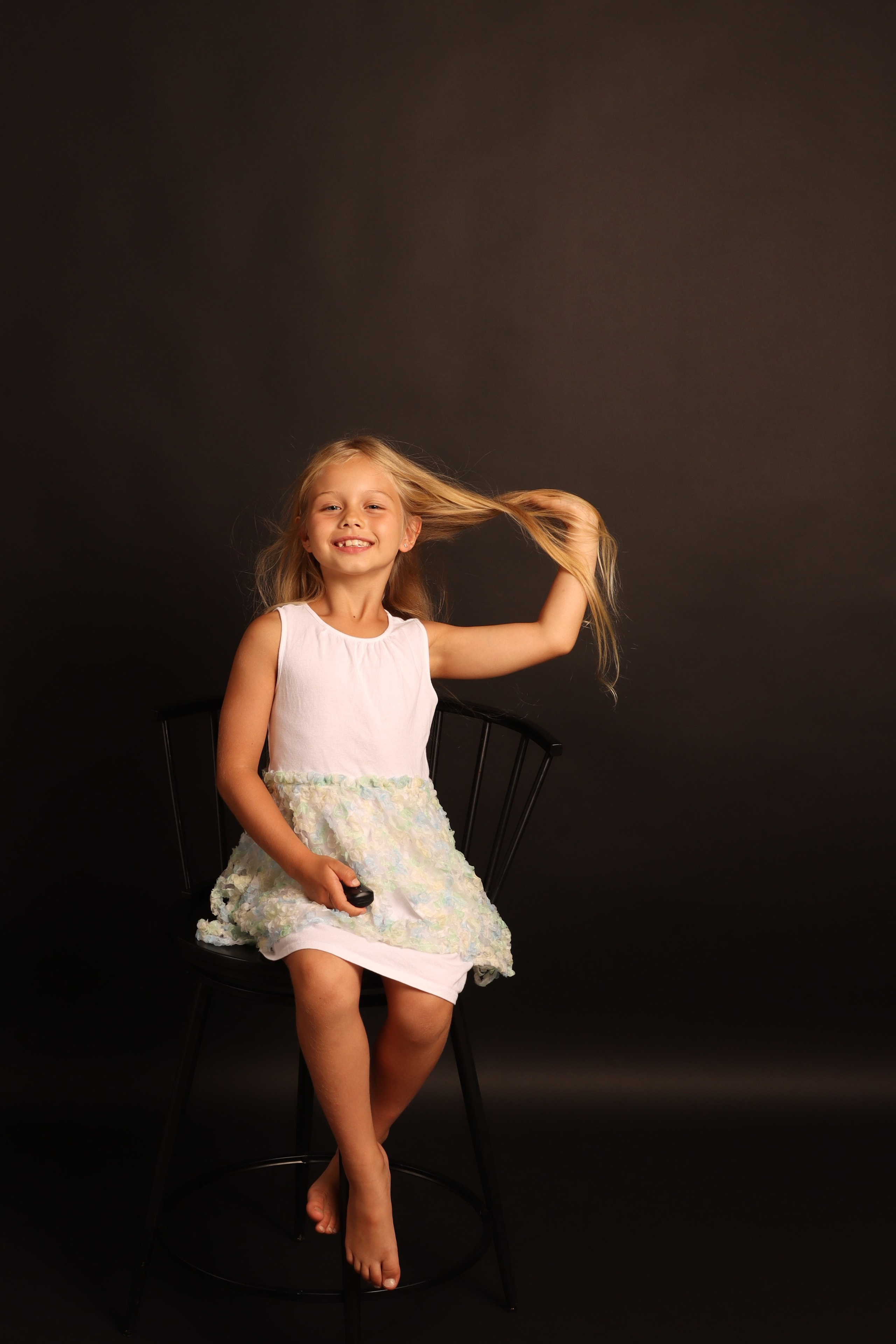 GALLERY IN SHOOT IT YOURSELF. SHOOT IT YOURSELF — SELF PORTRAIT STUDIO IN CHICAGO