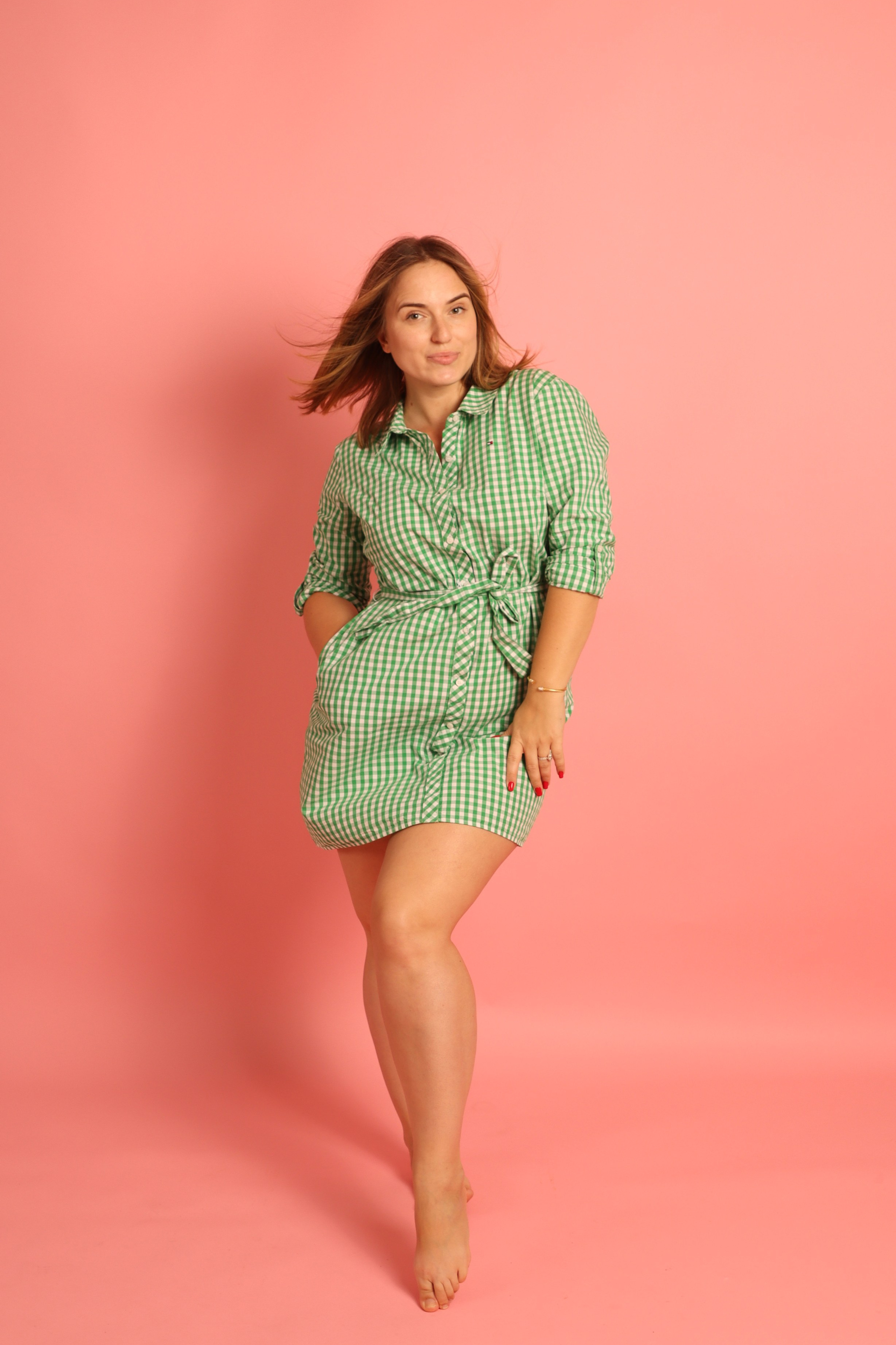 GALLERY IN SHOOT IT YOURSELF. SHOOT IT YOURSELF — SELF PORTRAIT STUDIO IN CHICAGO