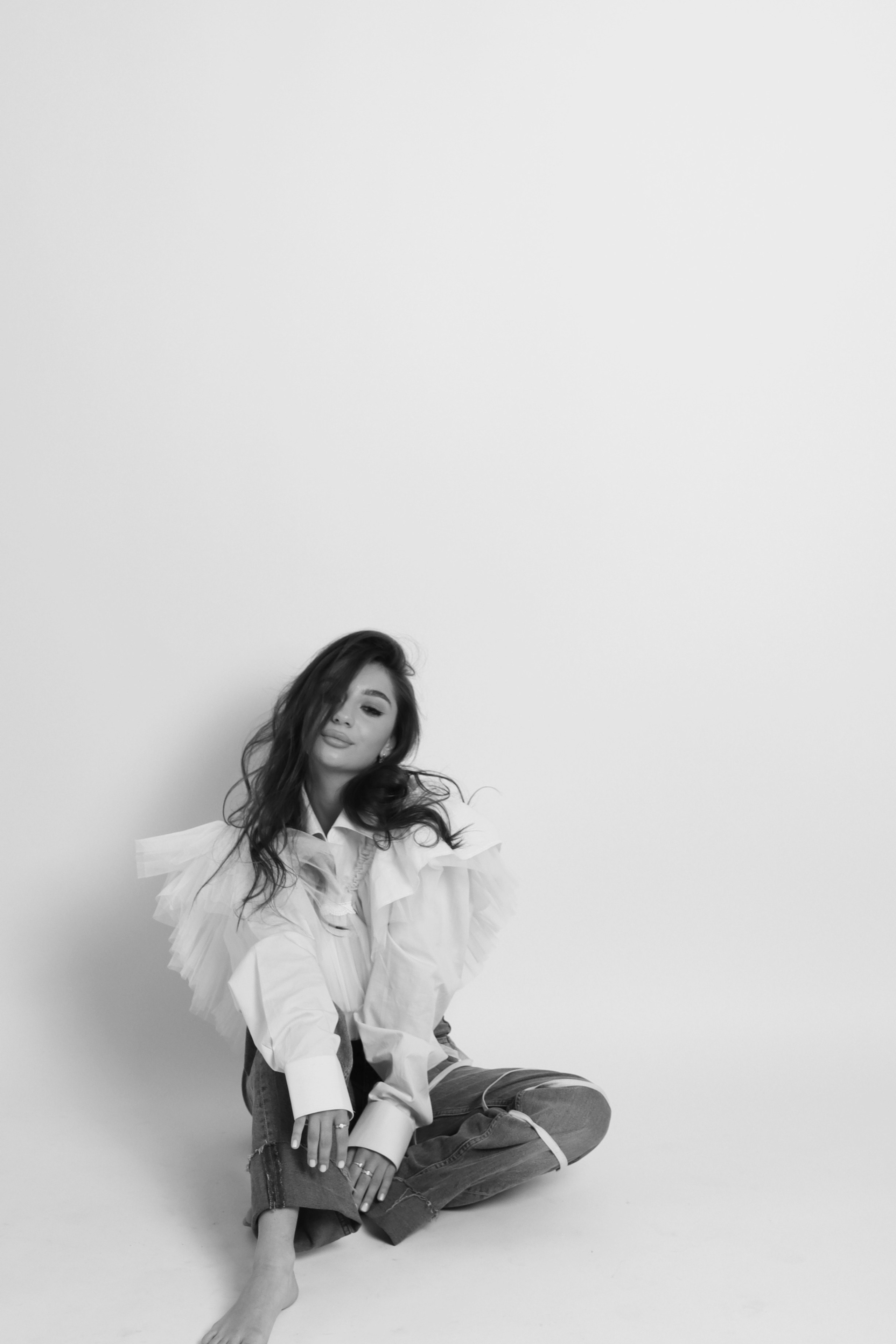 GALLERY IN SHOOT IT YOURSELF. SHOOT IT YOURSELF — SELF PORTRAIT STUDIO IN CHICAGO