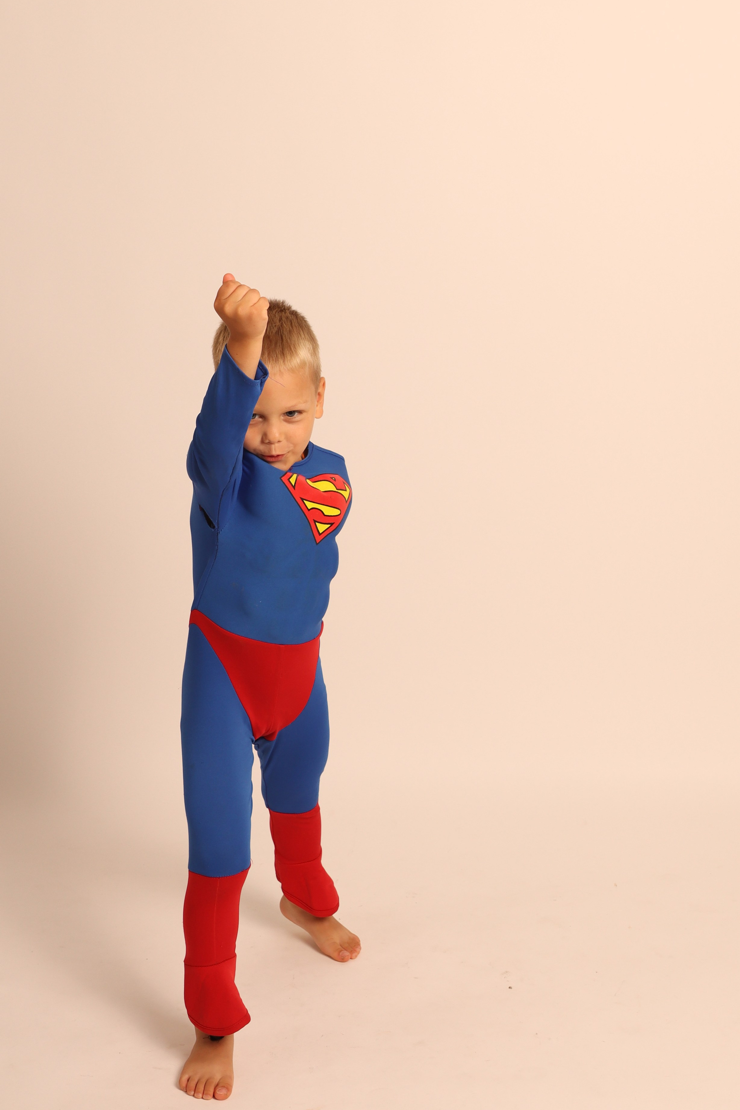 GALLERY IN SHOOT IT YOURSELF. SHOOT IT YOURSELF — SELF PORTRAIT STUDIO IN CHICAGO