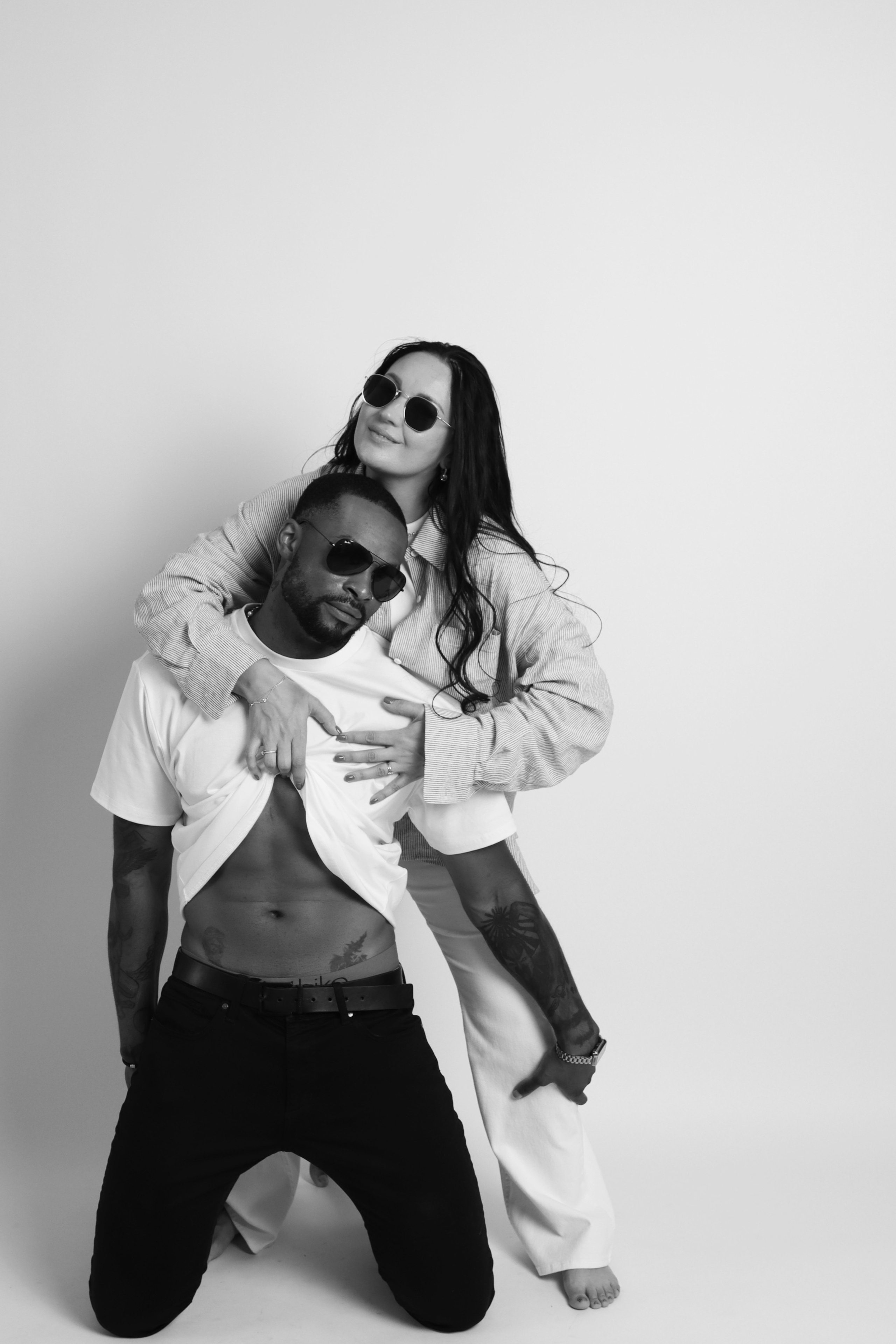 GALLERY IN SHOOT IT YOURSELF. SHOOT IT YOURSELF — SELF PORTRAIT STUDIO IN CHICAGO