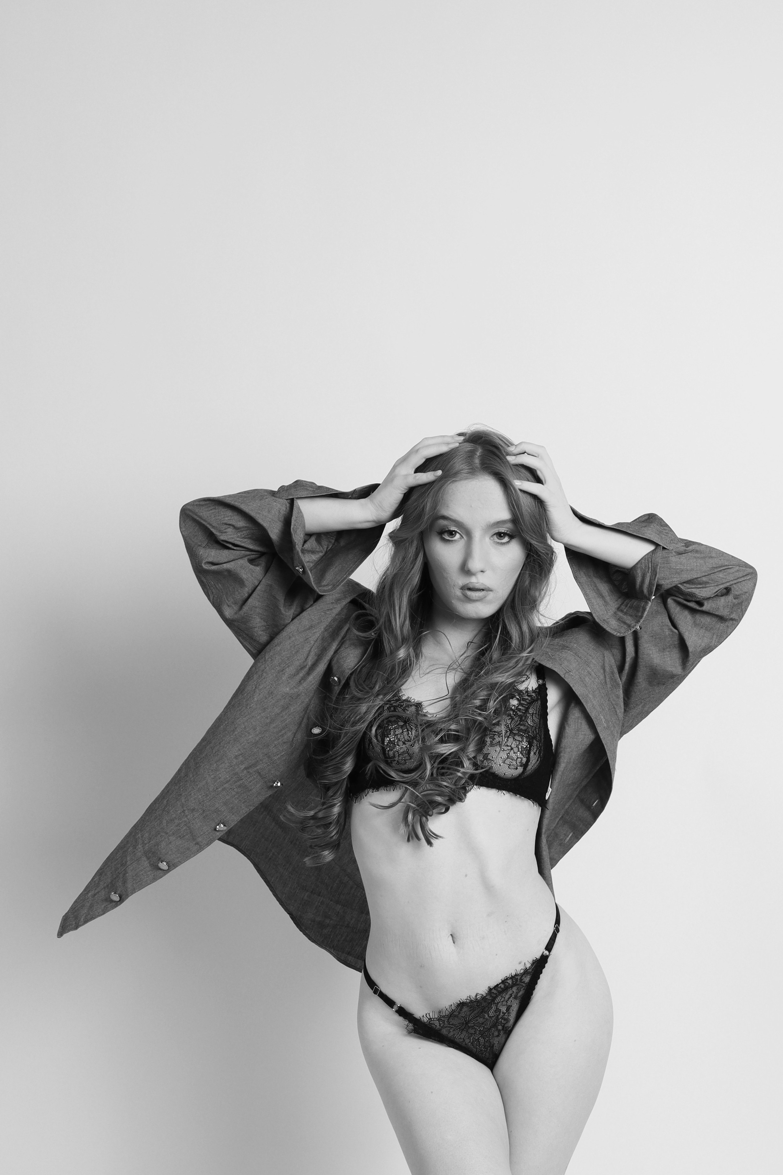 GALLERY IN SHOOT IT YOURSELF. SHOOT IT YOURSELF — SELF PORTRAIT STUDIO IN CHICAGO