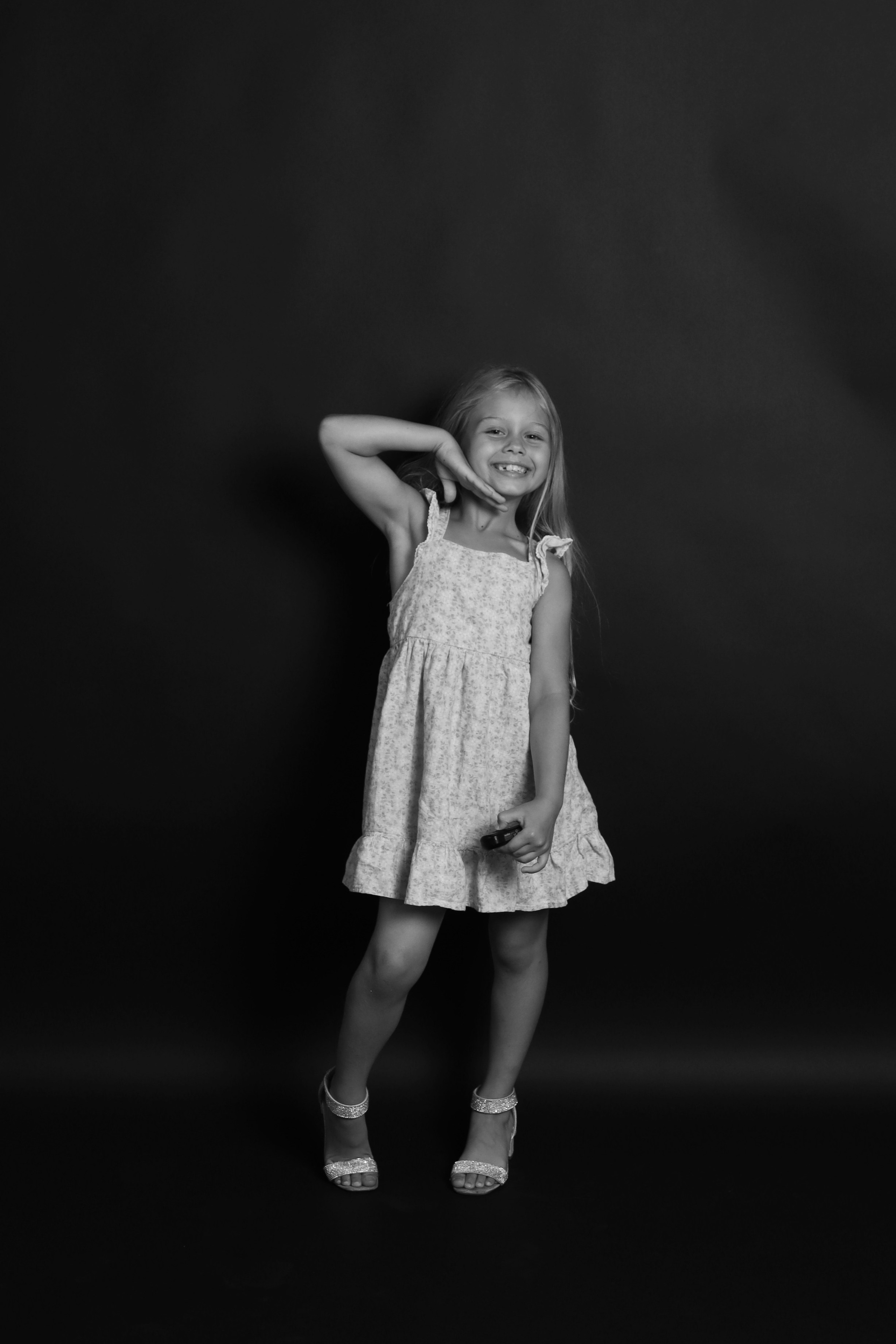 GALLERY IN SHOOT IT YOURSELF. SHOOT IT YOURSELF — SELF PORTRAIT STUDIO IN CHICAGO