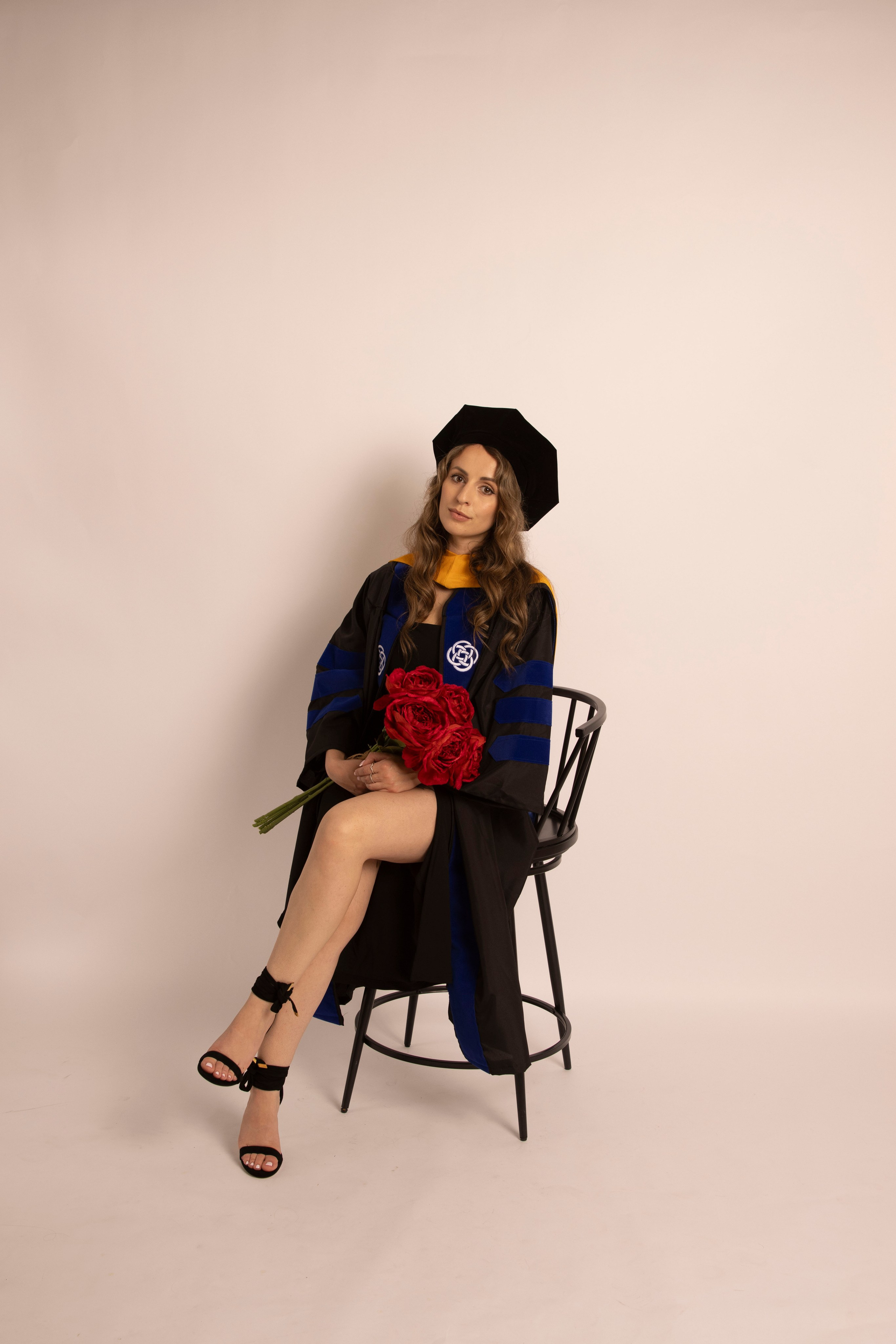 GALLERY IN SHOOT IT YOURSELF. SHOOT IT YOURSELF — SELF PORTRAIT STUDIO IN CHICAGO