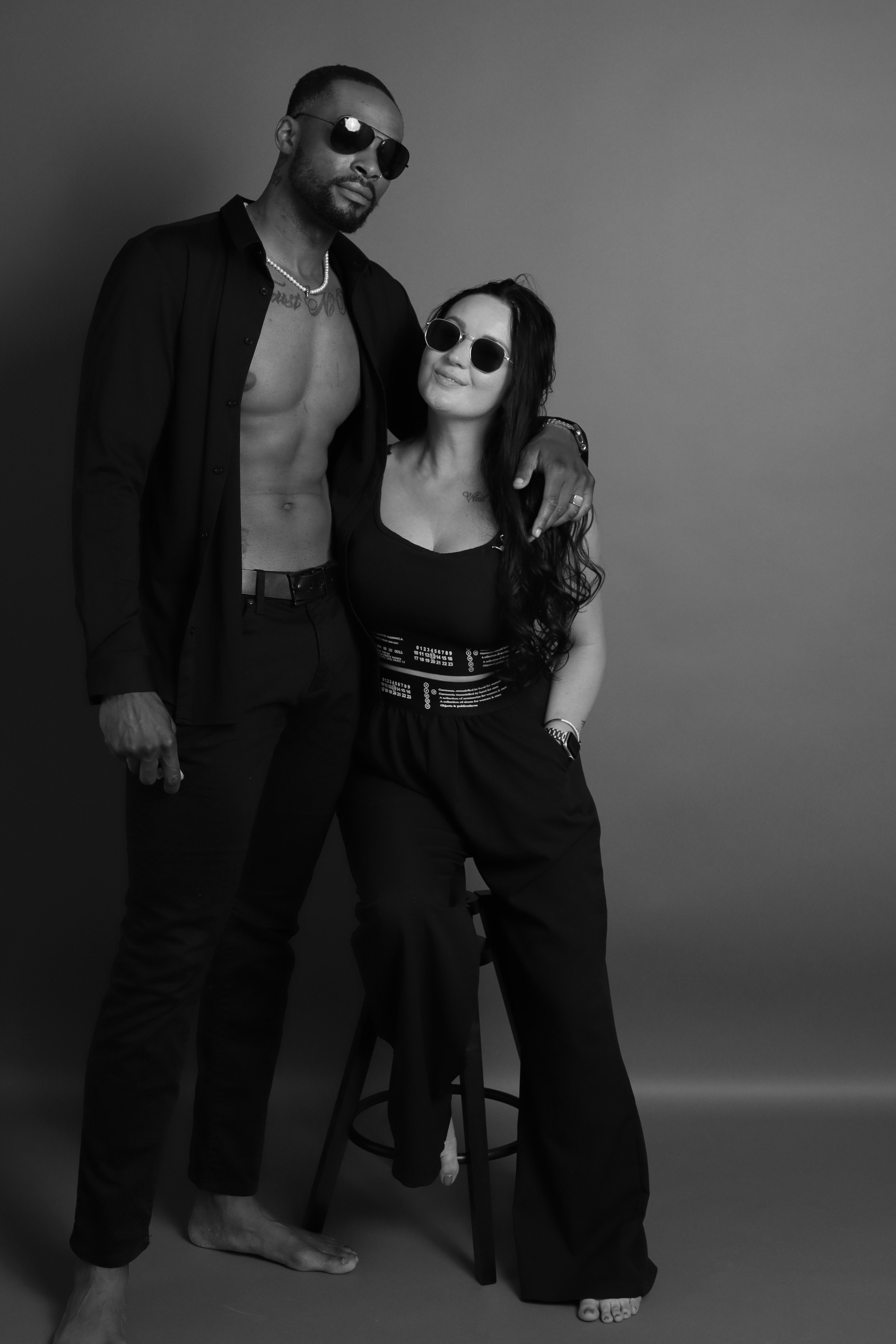 GALLERY IN SHOOT IT YOURSELF. SHOOT IT YOURSELF — SELF PORTRAIT STUDIO IN CHICAGO