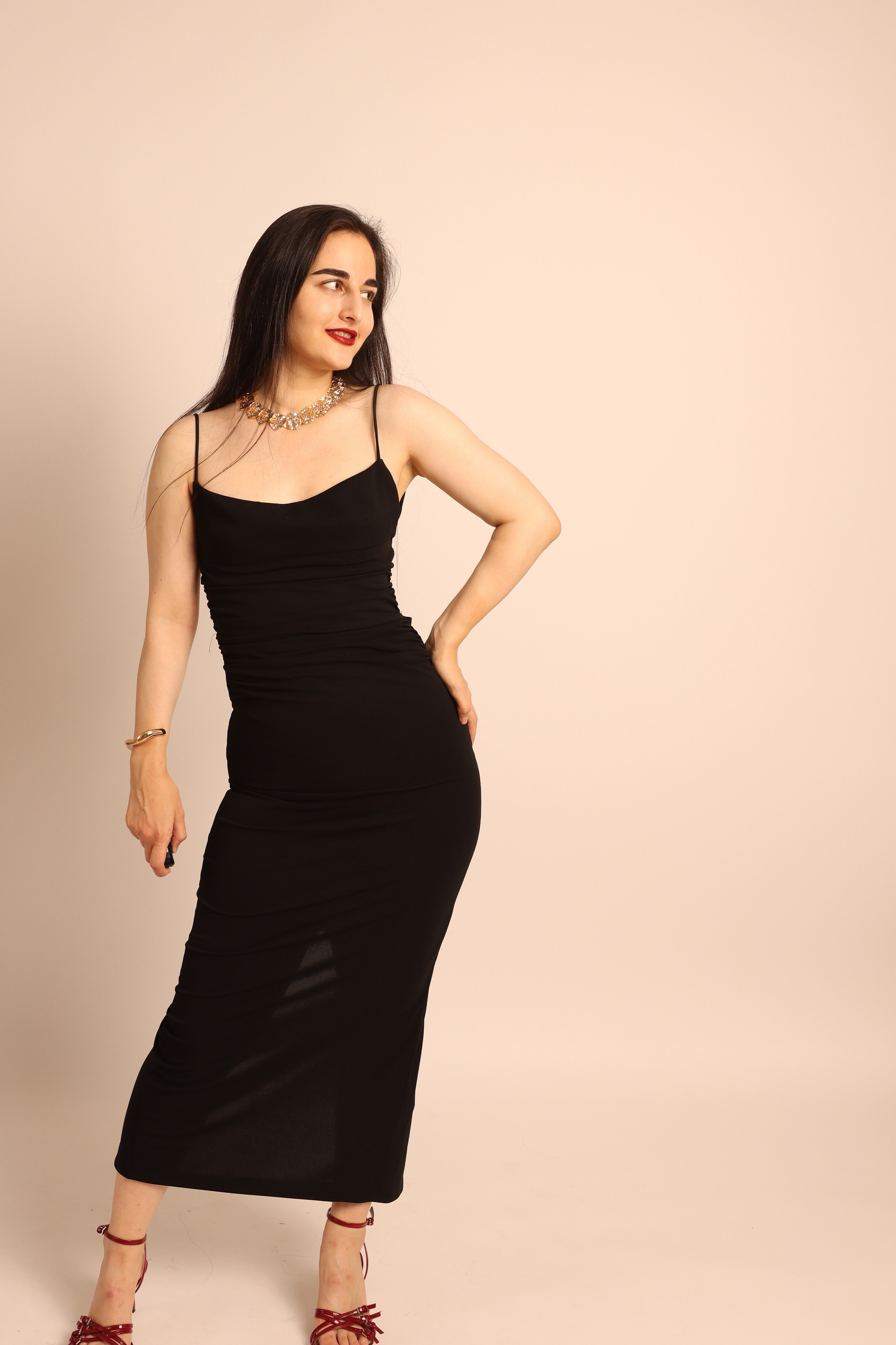 GALLERY IN SHOOT IT YOURSELF. SHOOT IT YOURSELF — SELF PORTRAIT STUDIO IN CHICAGO