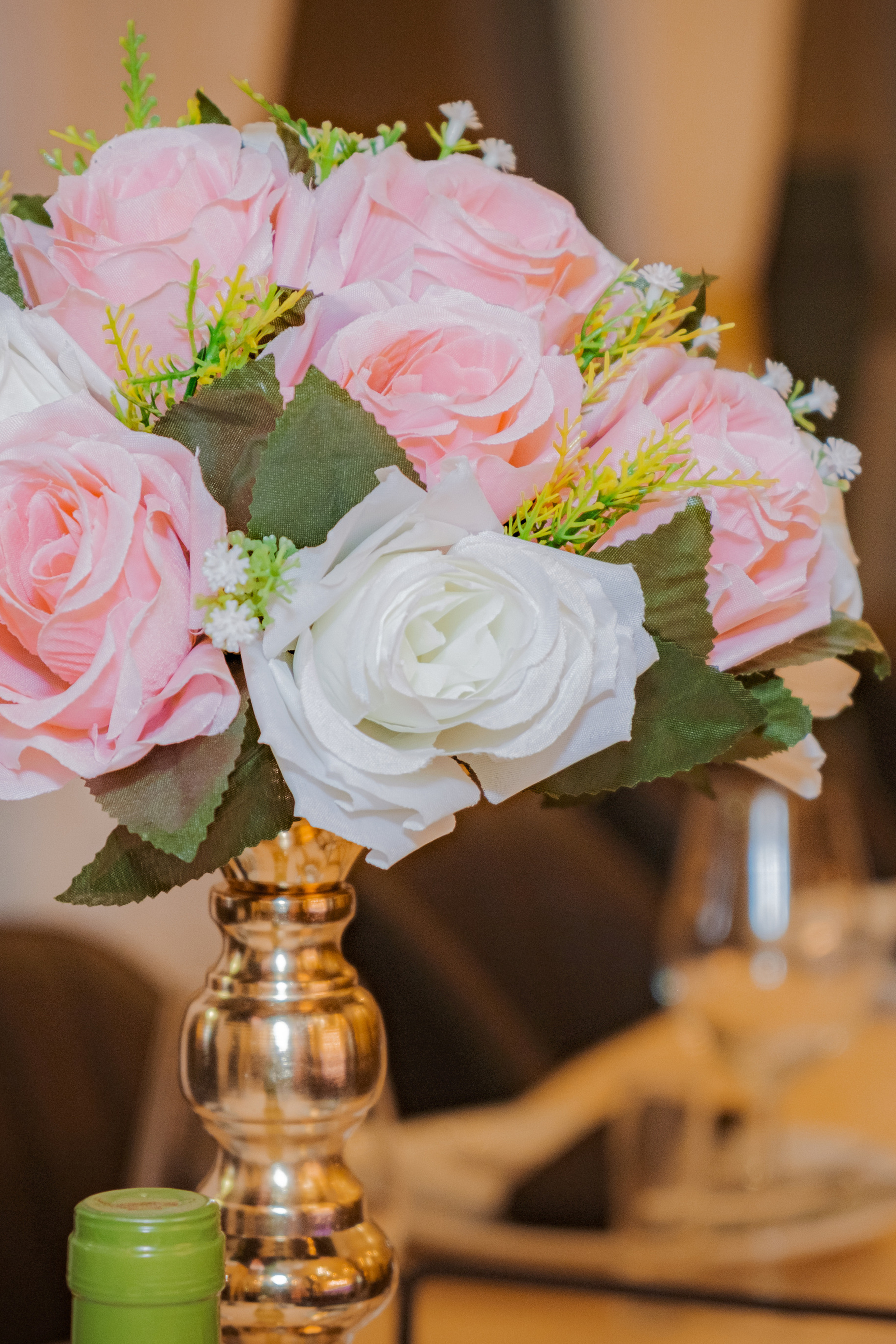 RETRO. Middle East Photo Agency סוכנות צילום המזרח התיכון — צילום מקצועי והדפסת מגנטים לאירועים