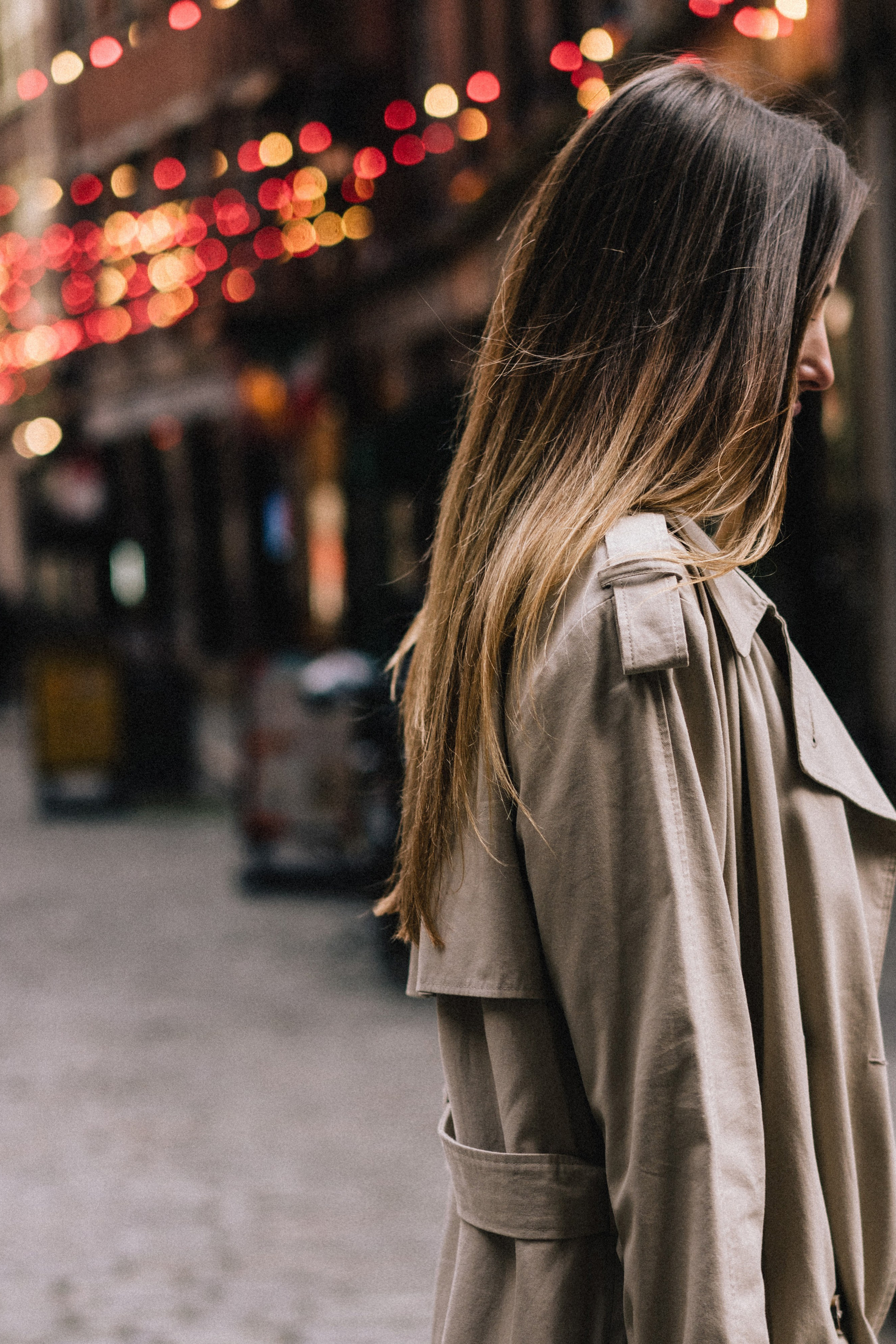 Walking in the rain. M Atelier | Art Portraits