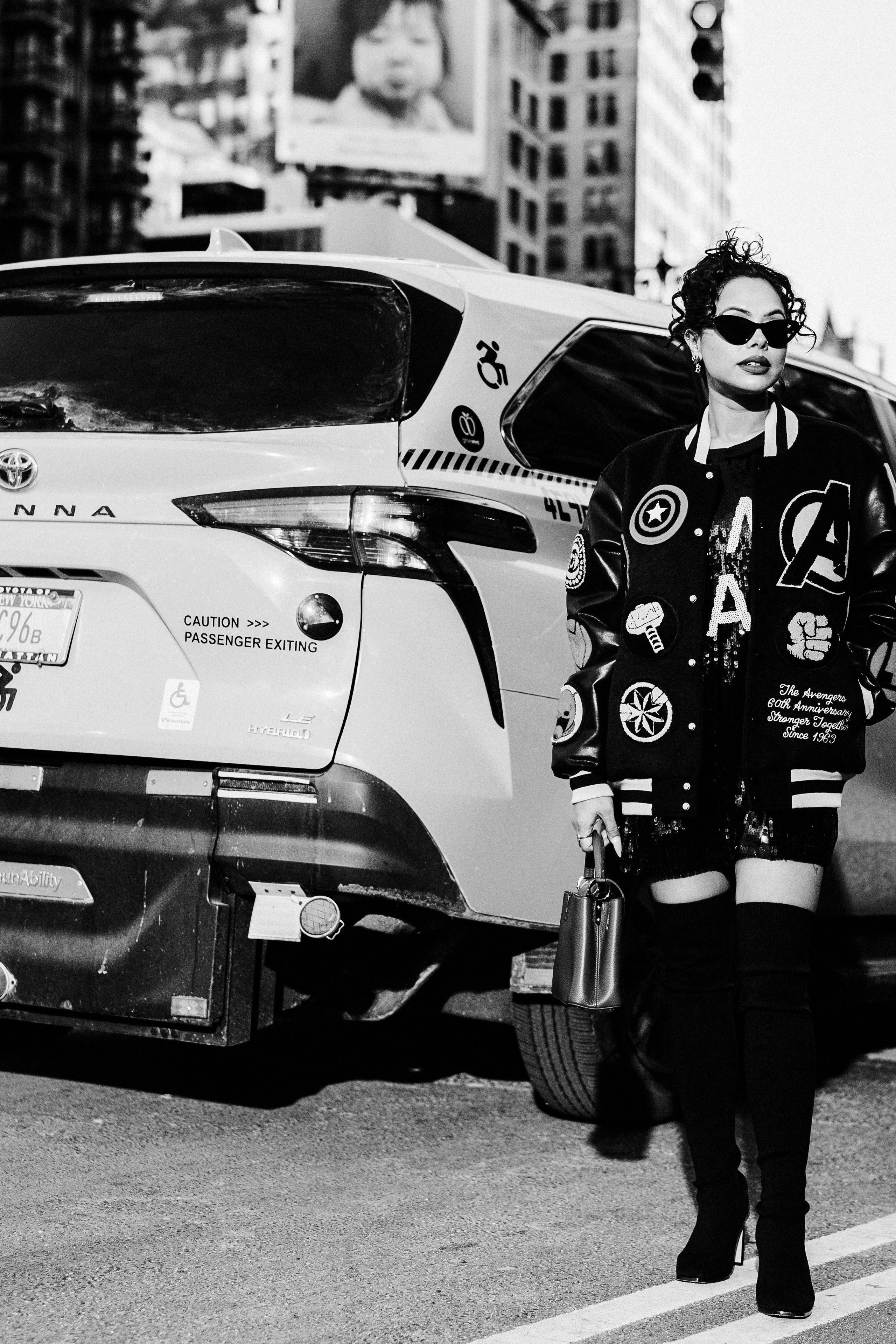 Walking in the rain. M Atelier | Art Portraits