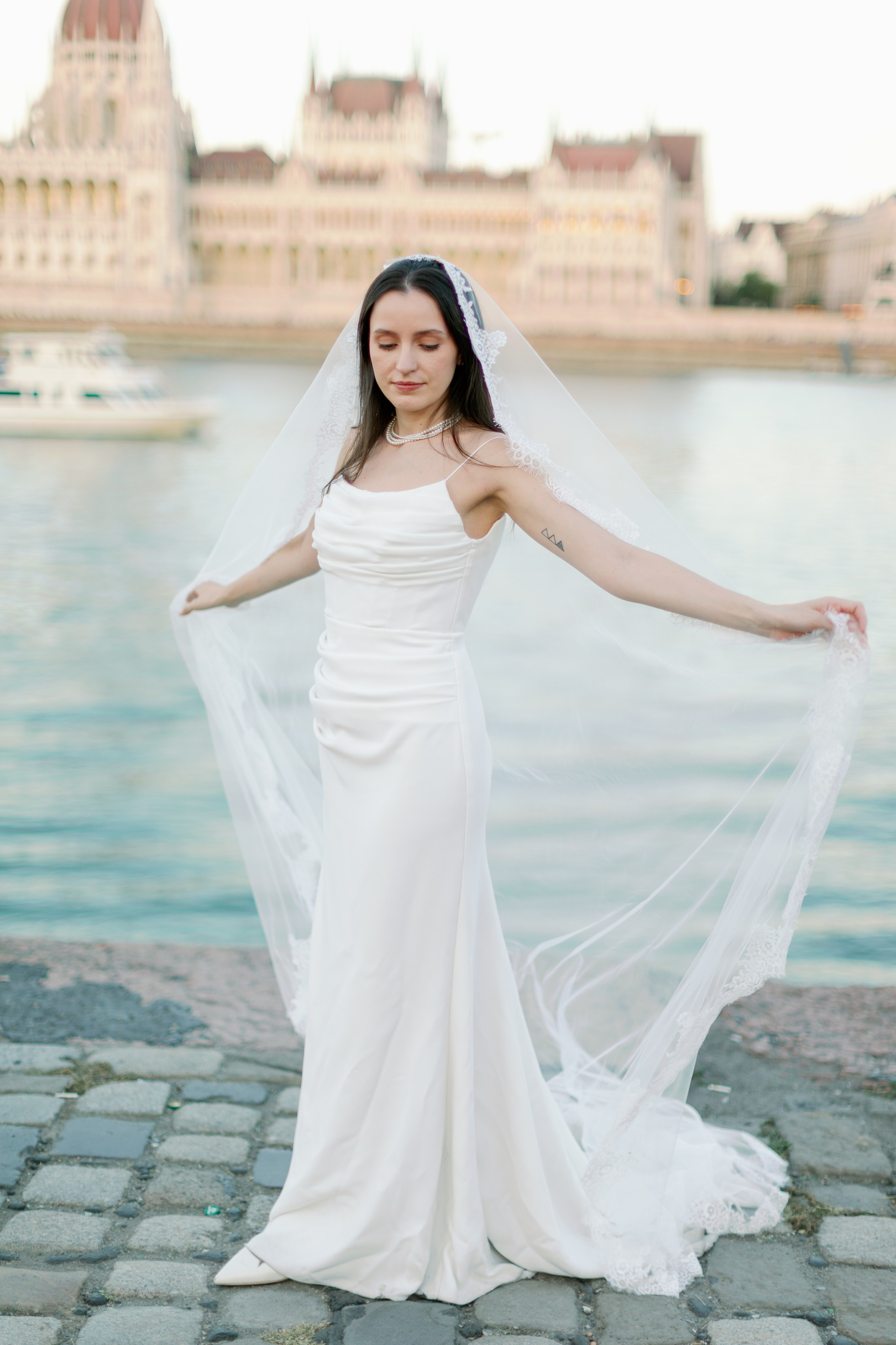 CRISTIAN & EMANUELA. CCORNEA PHOTOGRAPHY