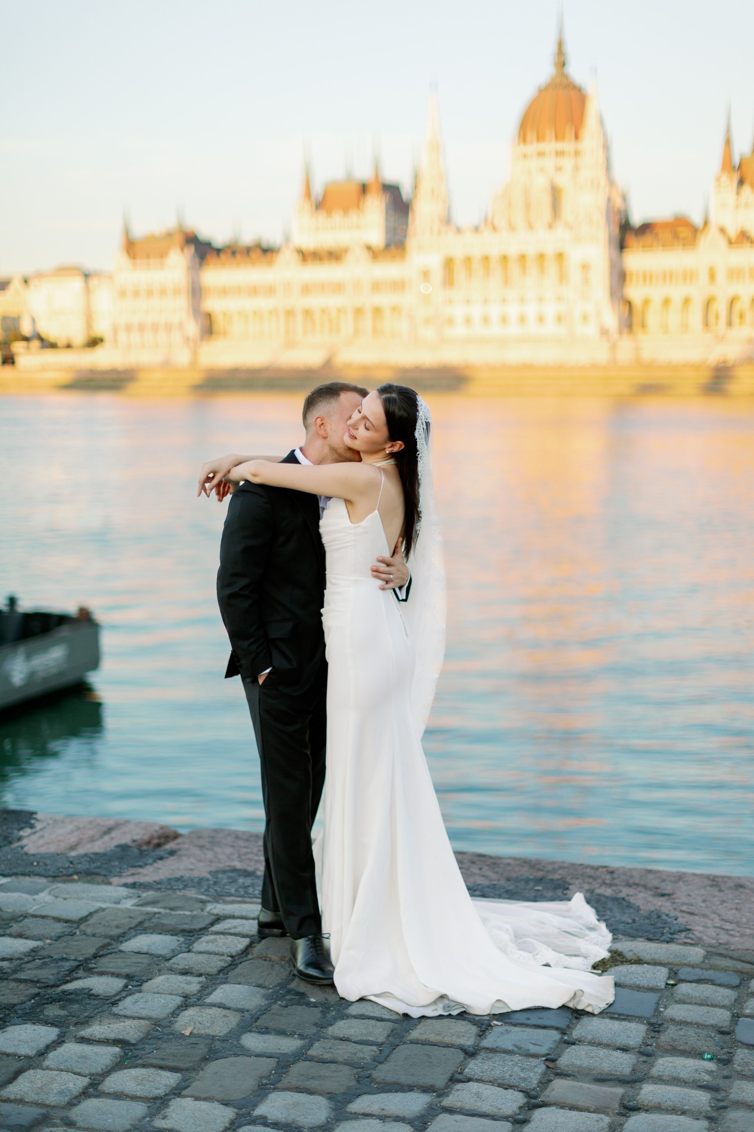 CRISTIAN & EMANUELA. CCORNEA PHOTOGRAPHY