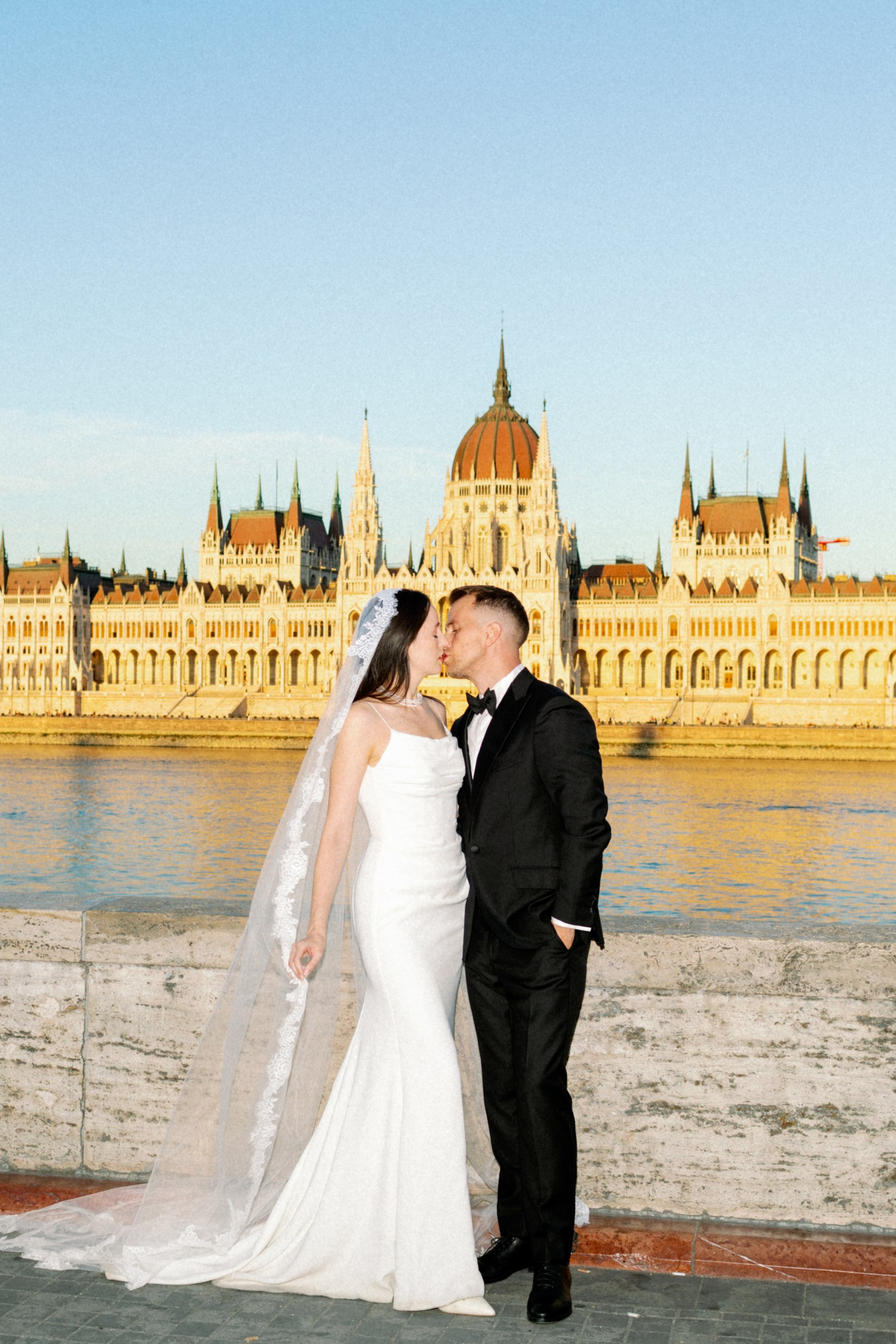 CRISTIAN & EMANUELA. CCORNEA PHOTOGRAPHY