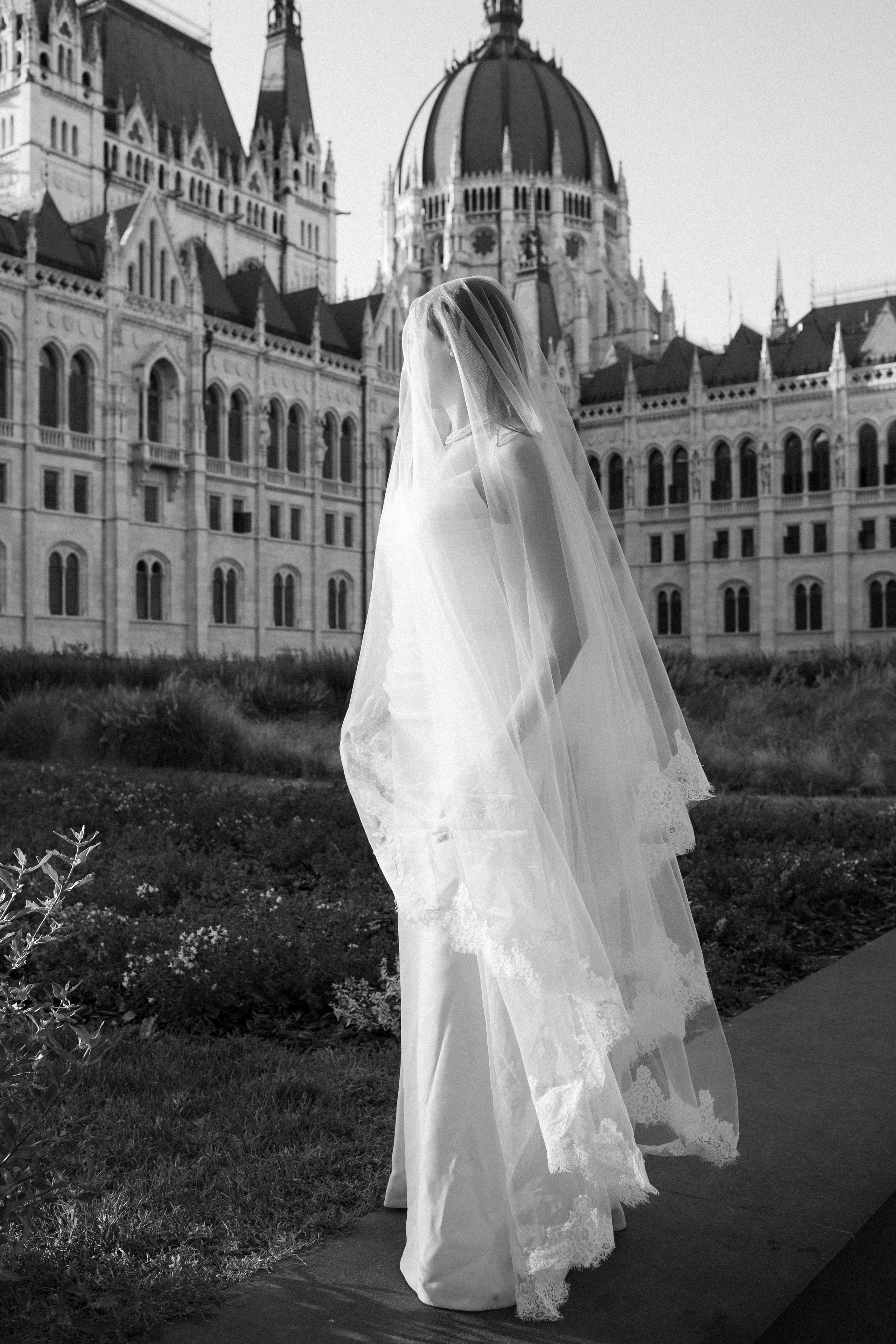CRISTIAN & EMANUELA. CCORNEA PHOTOGRAPHY