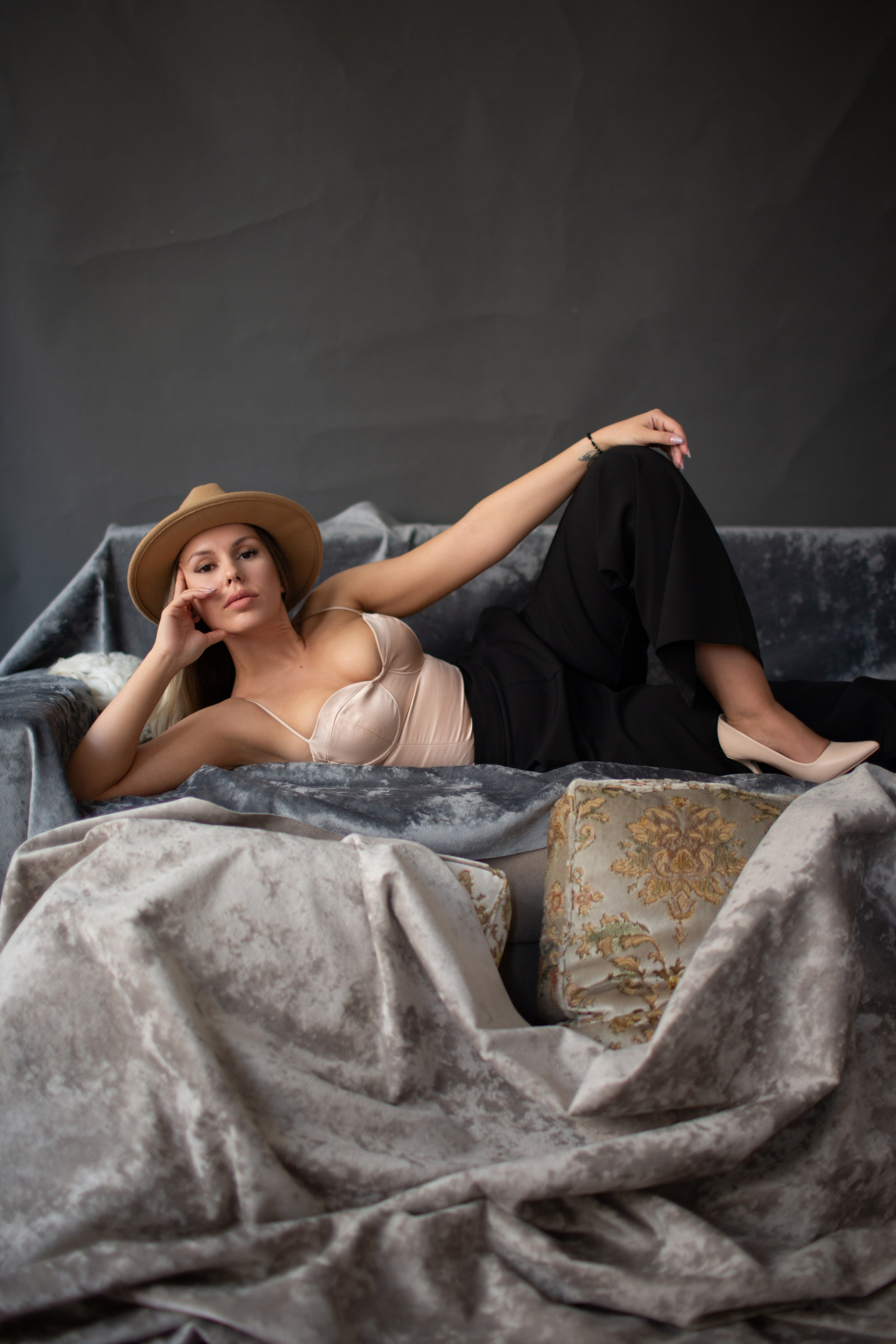 IASMINA. CCORNEA PHOTOGRAPHY