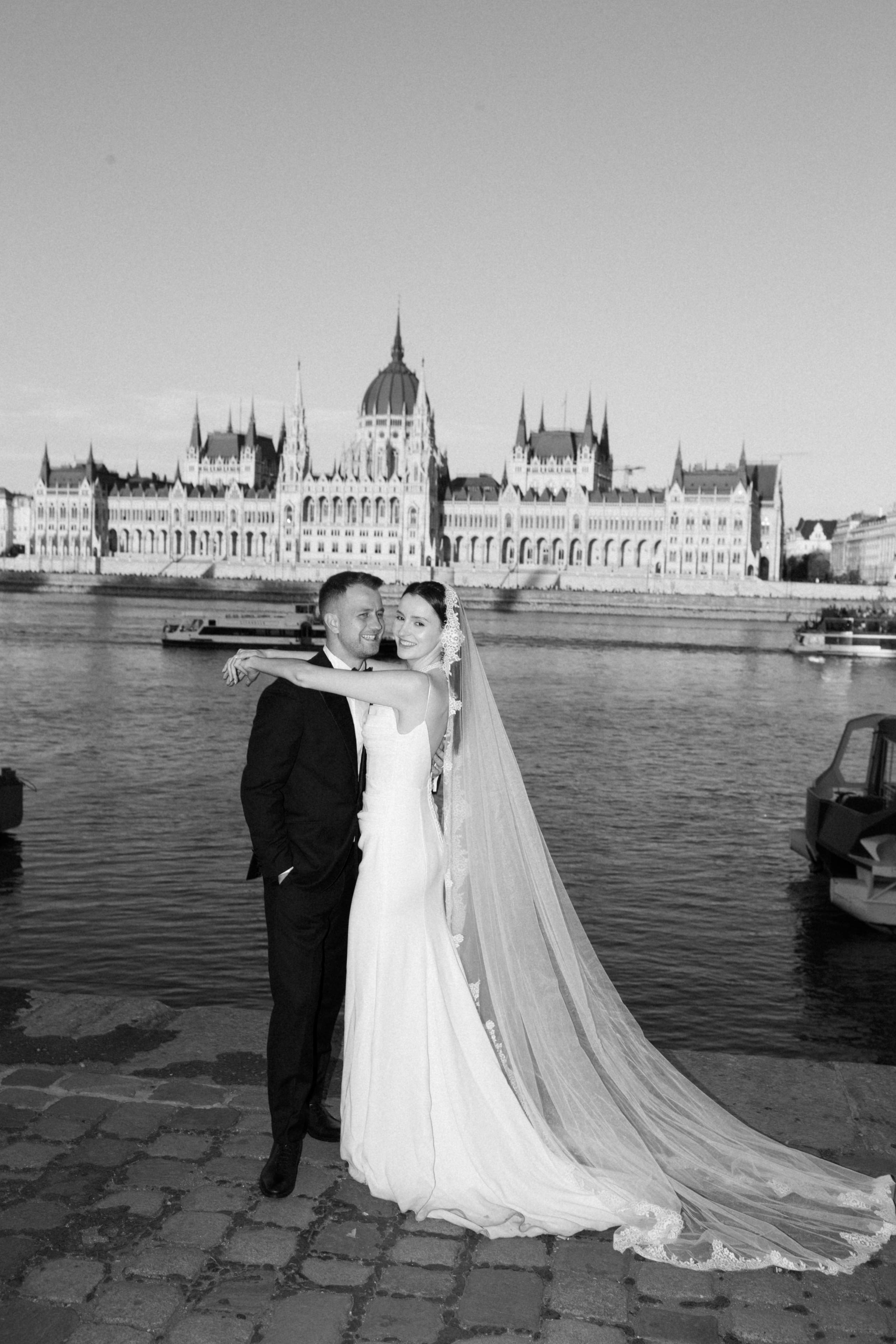 CRISTIAN & EMANUELA. CCORNEA PHOTOGRAPHY
