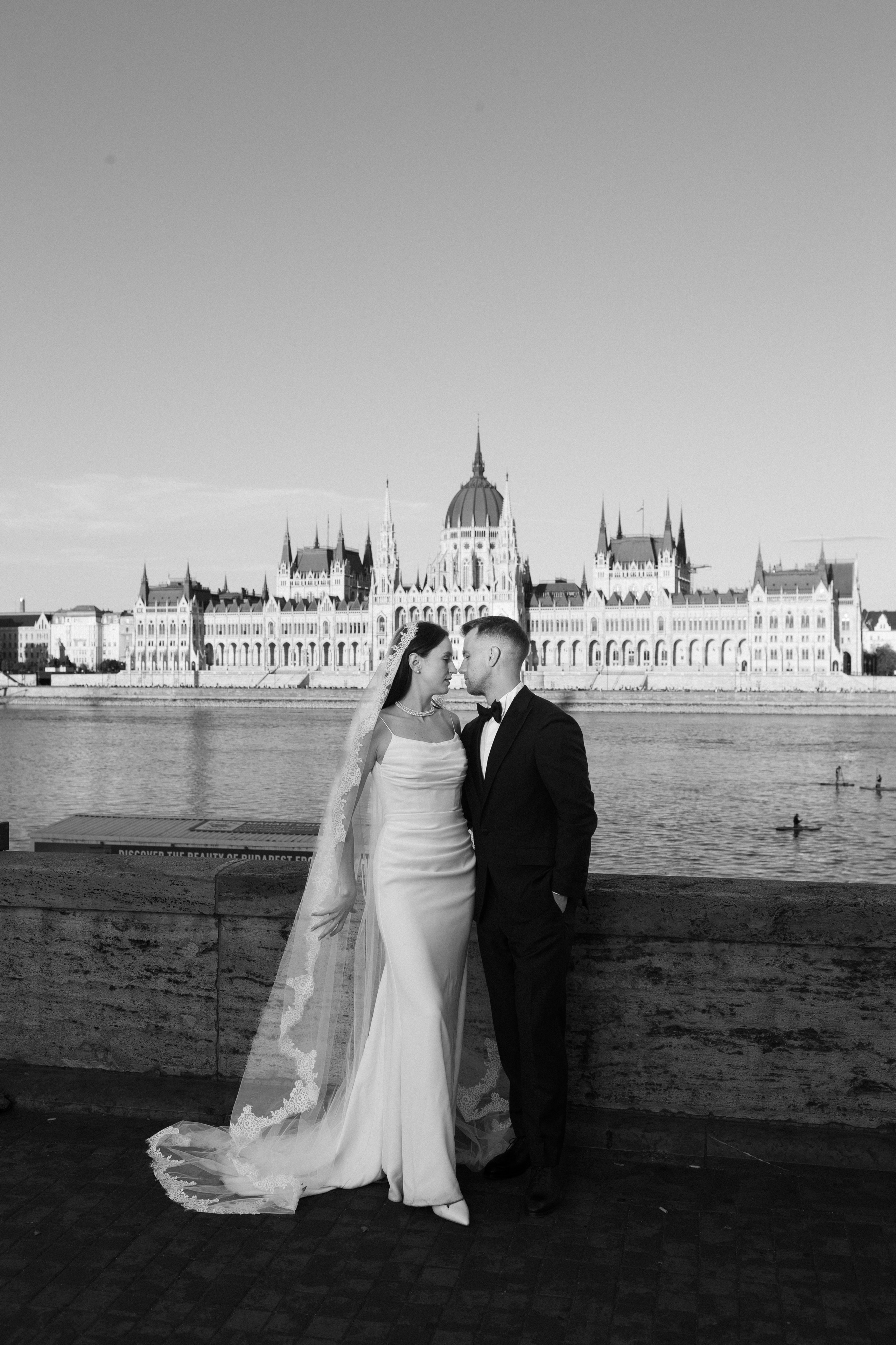 CRISTIAN & EMANUELA. CCORNEA PHOTOGRAPHY
